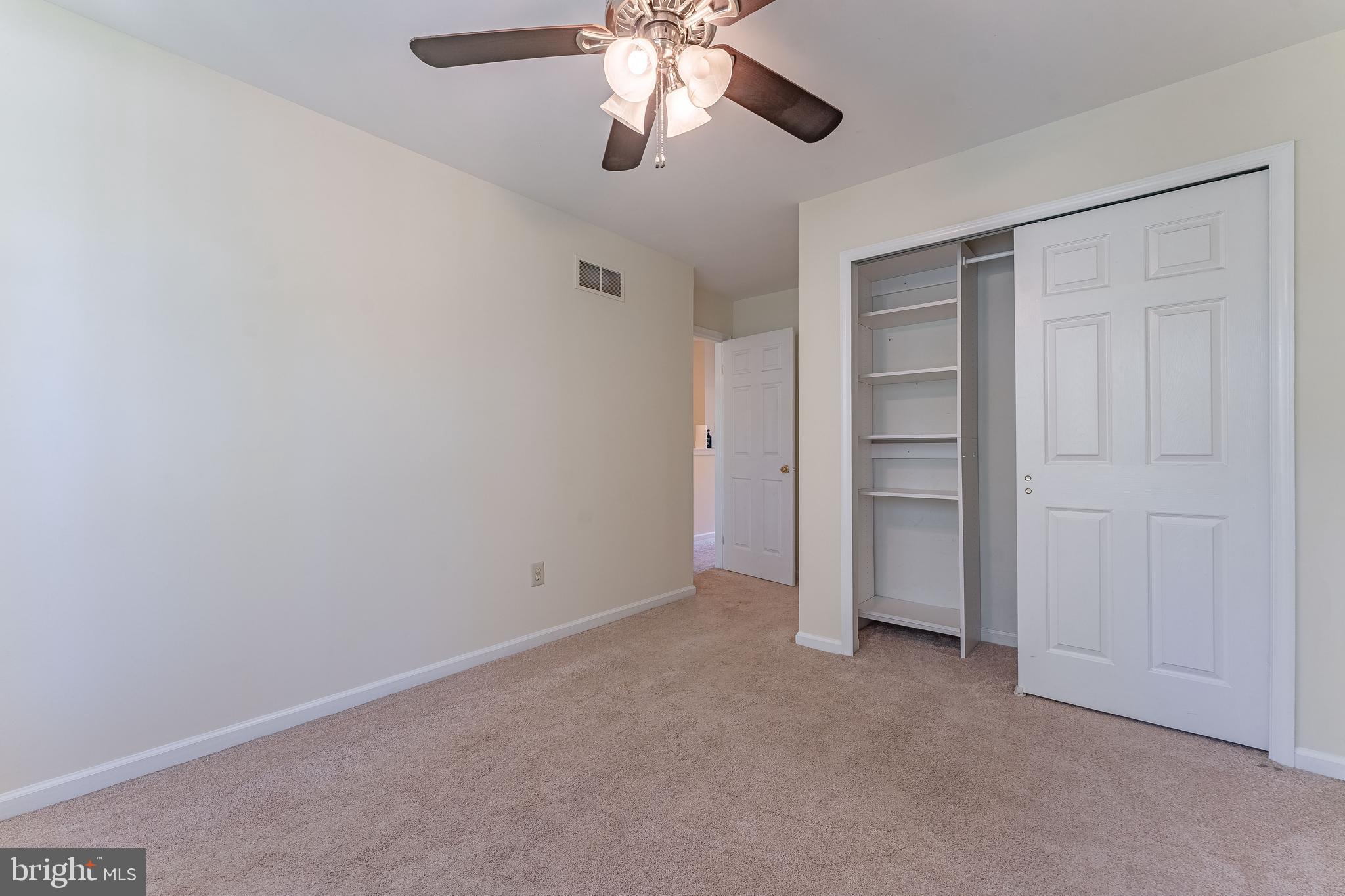 THORNHILL - Residential