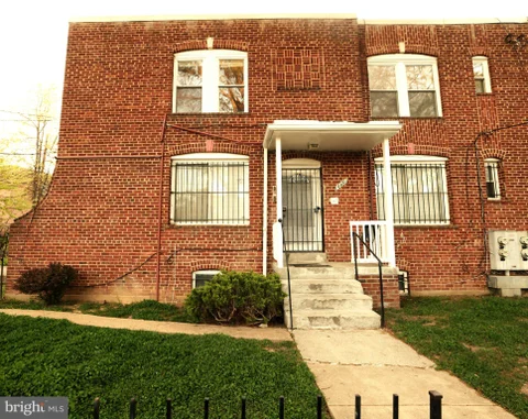 MLS: DCDC2244976