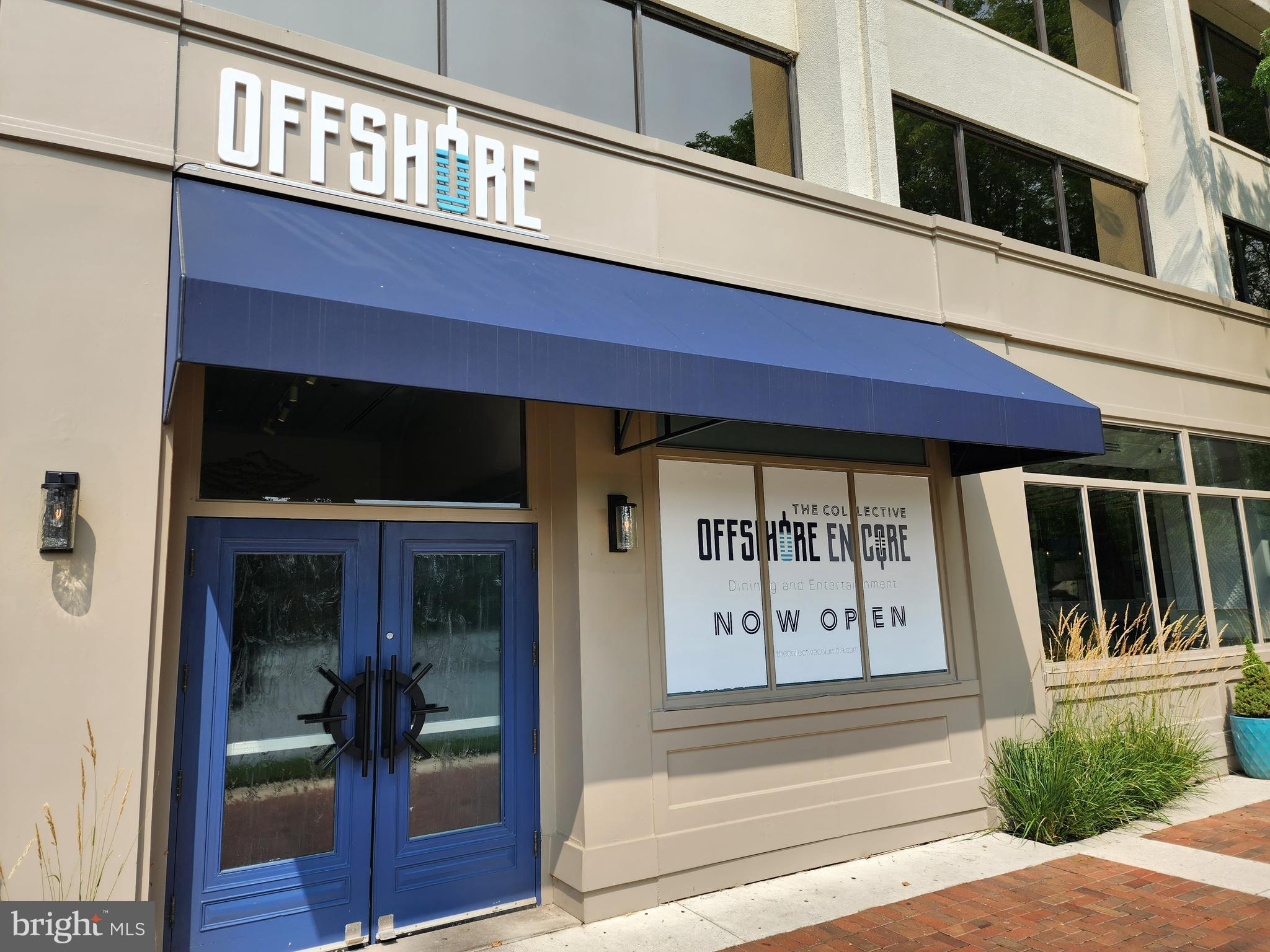 LAKESIDE TOWN CENTRE CONDOMINIUM - Residential