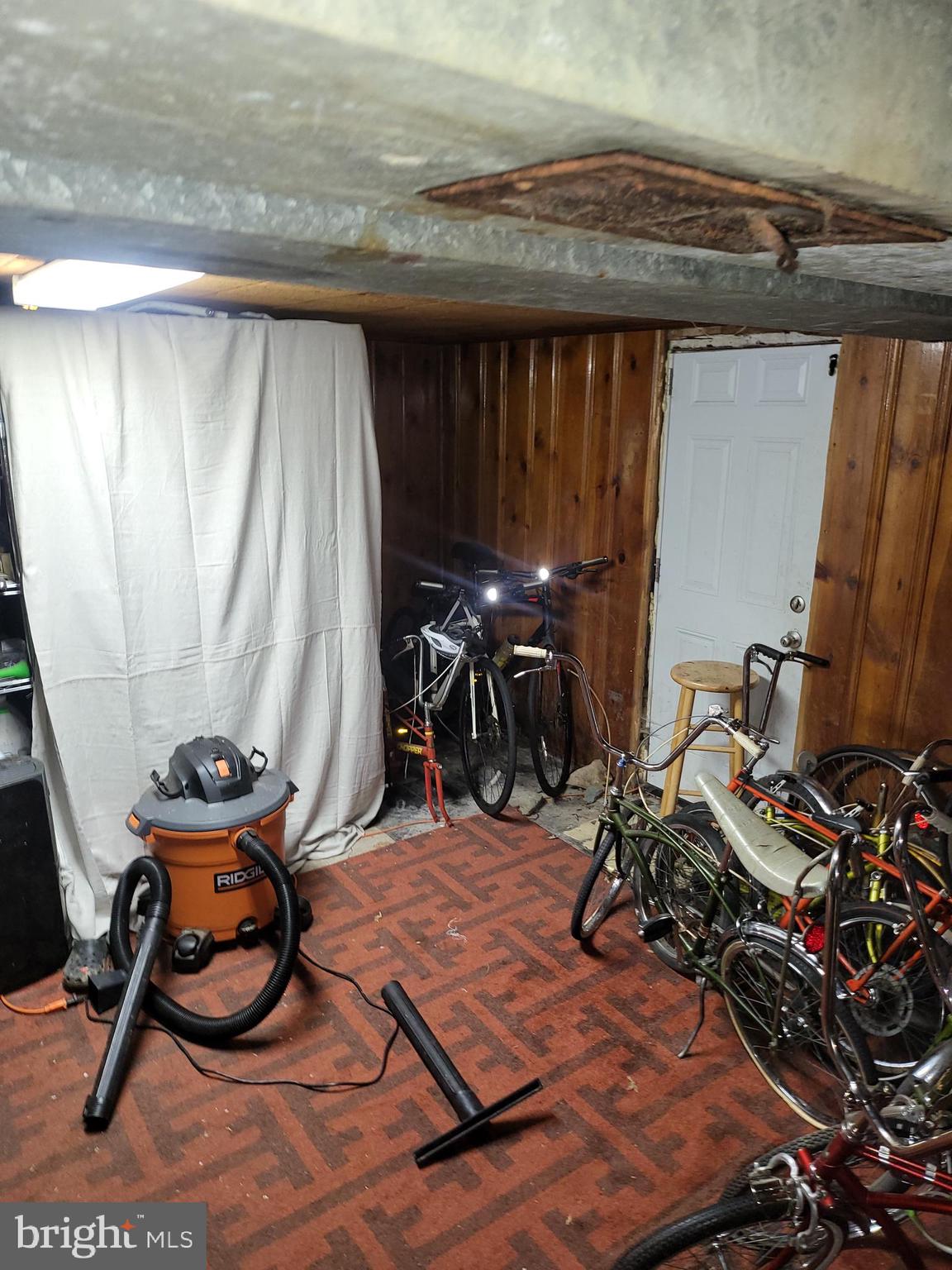 GLASSMANOR - Residential