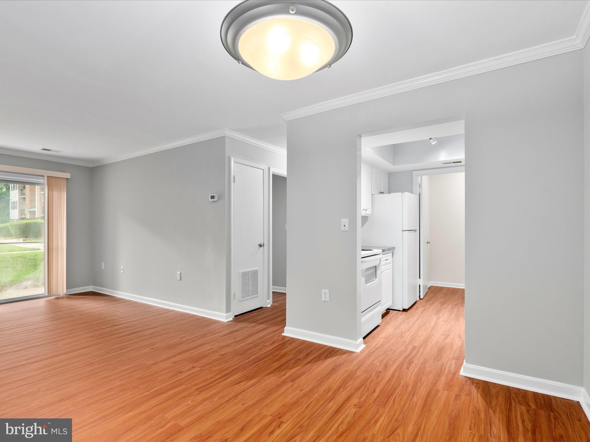 FLOWER HILL - Residential