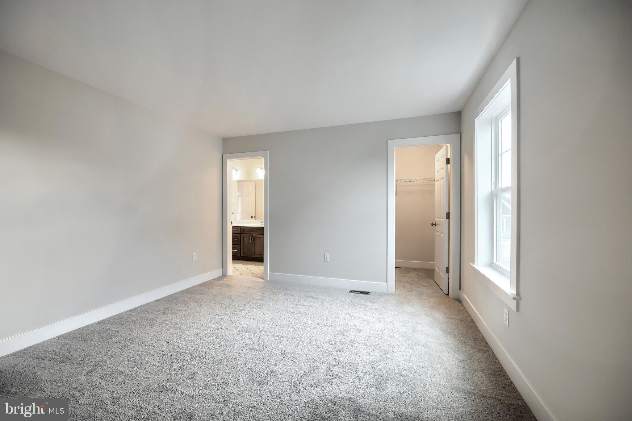 WILSHIRE ESTATES - Residential