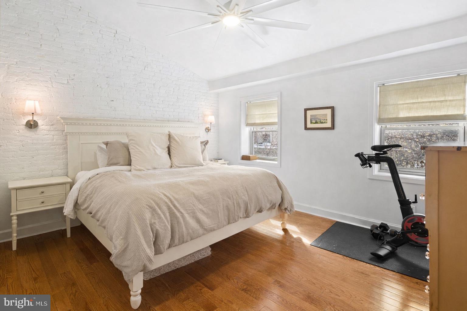 FAIRMOUNT - Residential