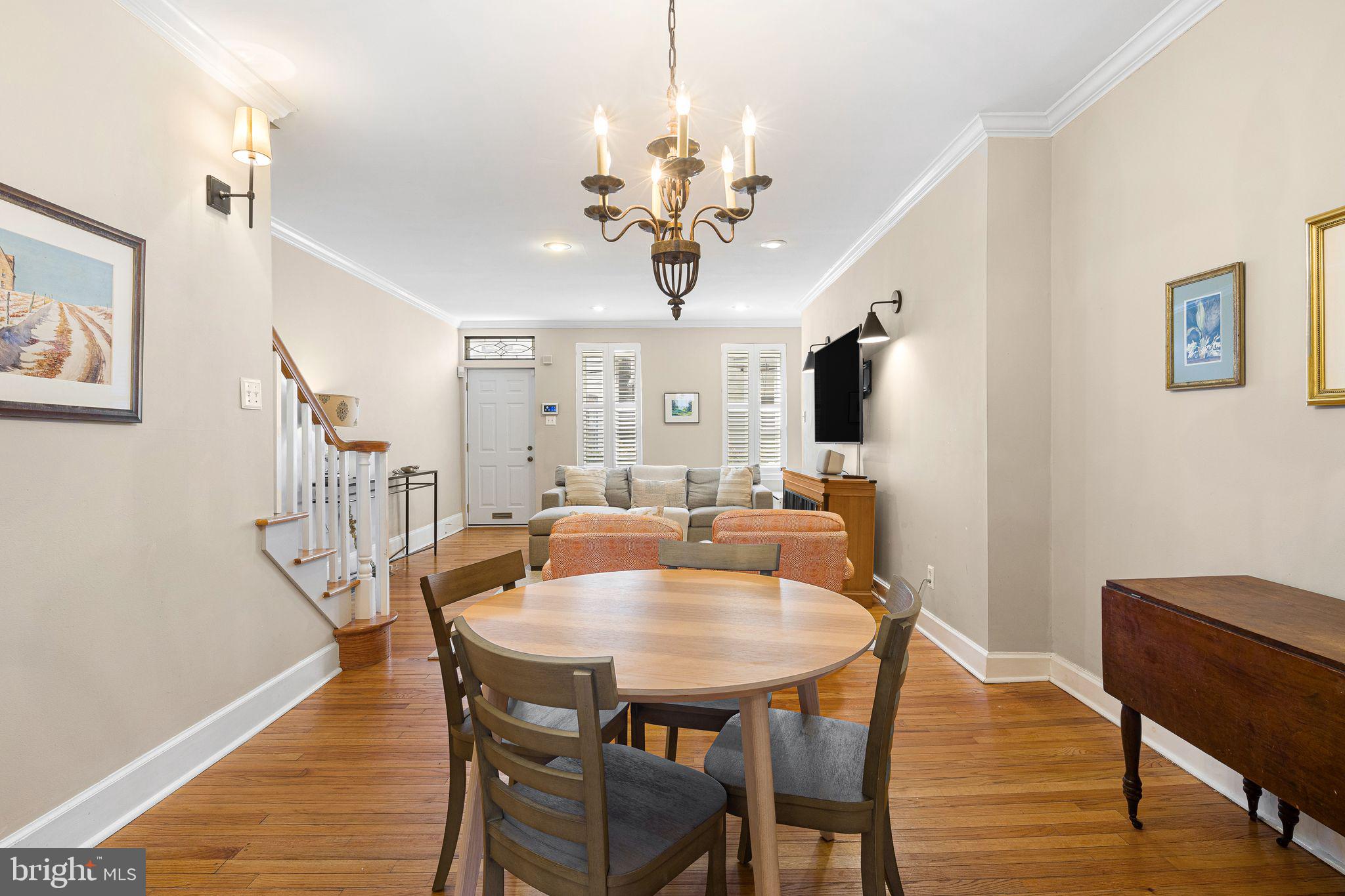 FAIRMOUNT - Residential