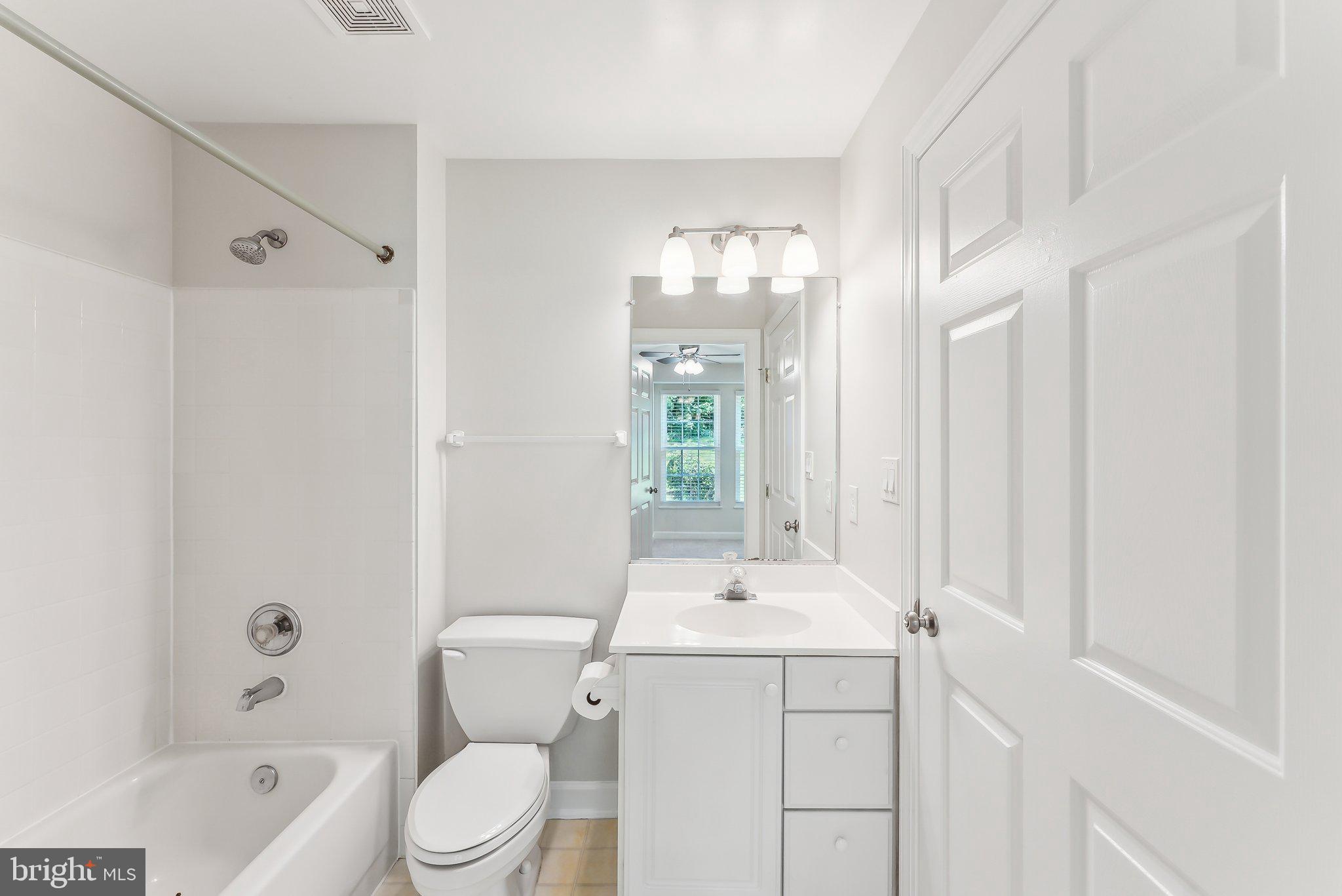 HIGHLAND AT GUNSTON CORNER - Residential