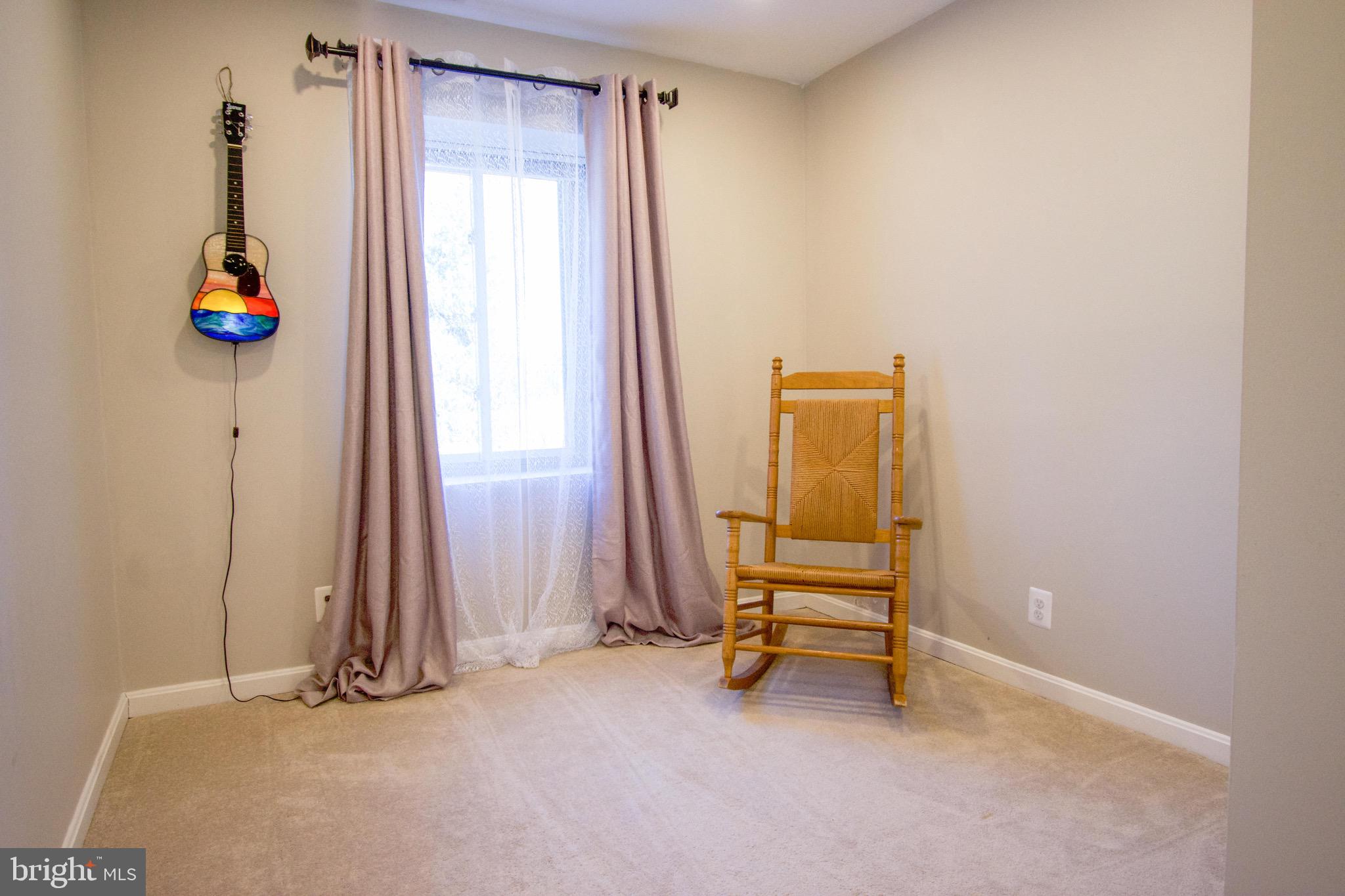 SUMMERHILL - Residential Lease