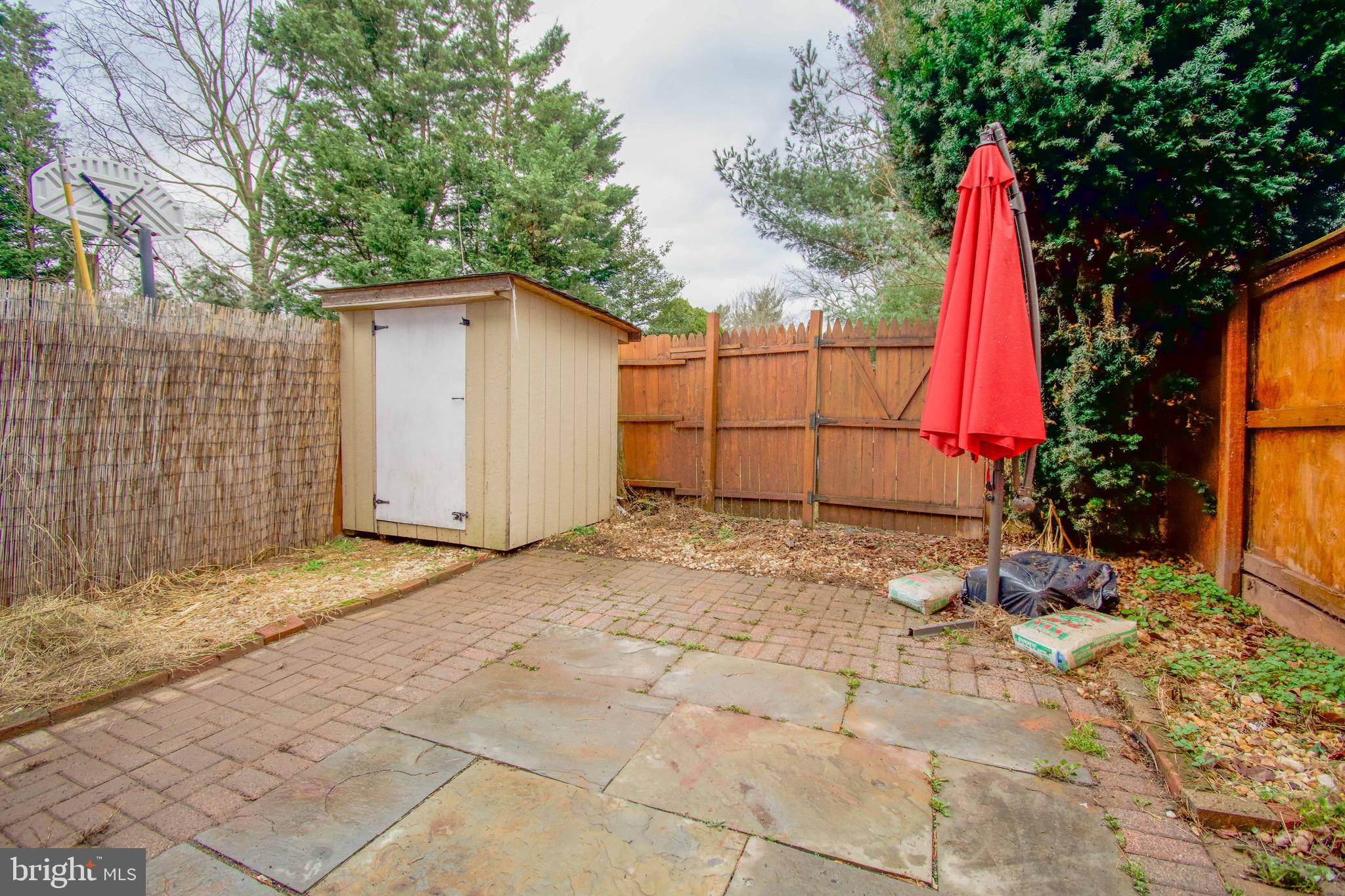 SUMMERHILL - Residential Lease