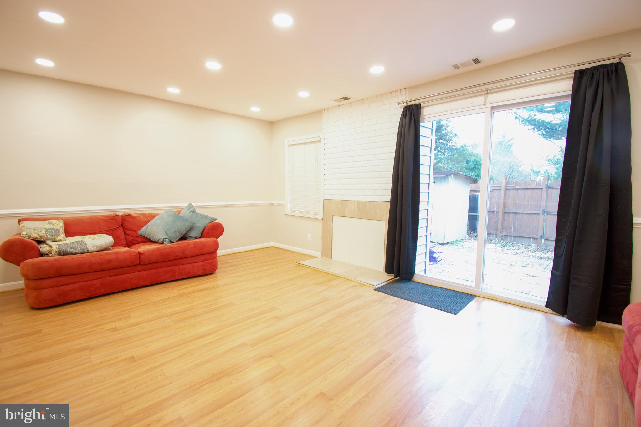 SUMMERHILL - Residential Lease