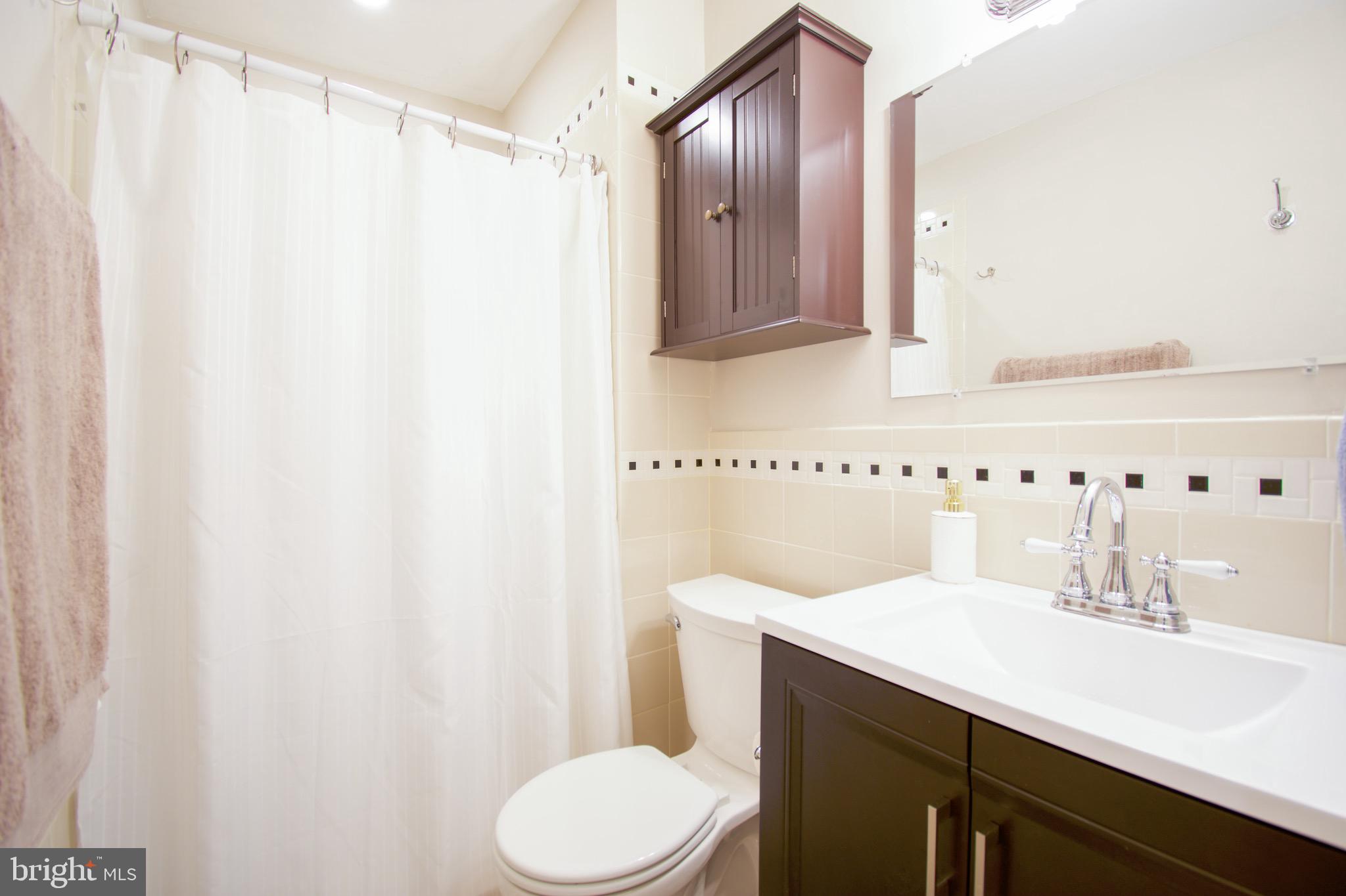 SUMMERHILL - Residential Lease