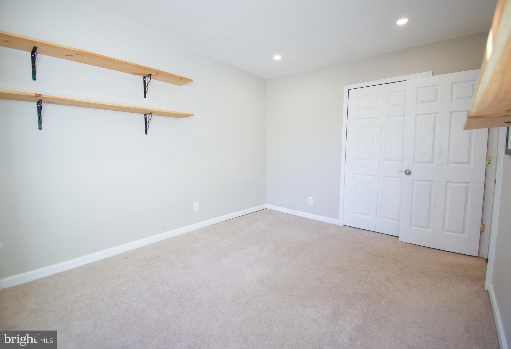 SUMMERHILL - Residential Lease