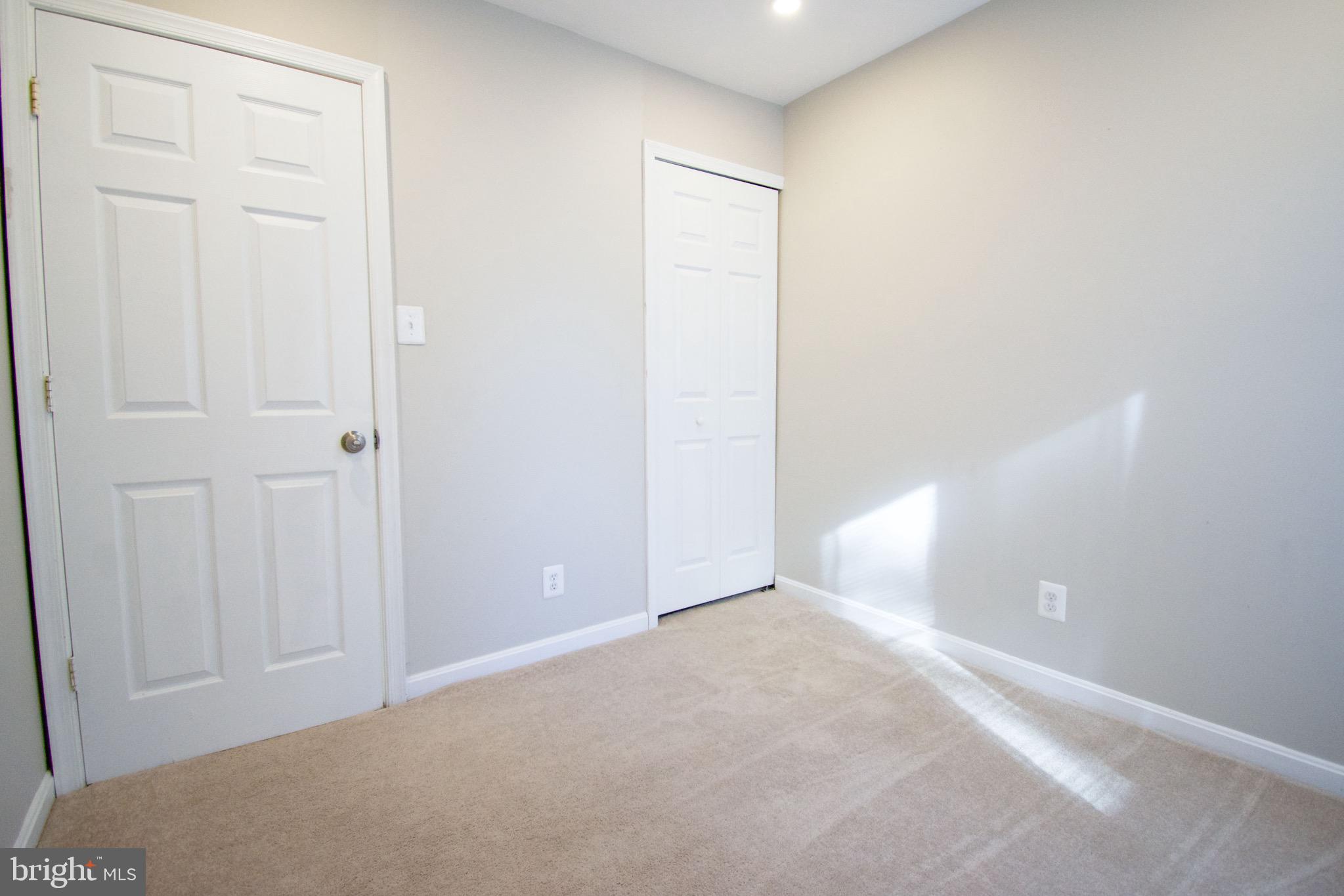 SUMMERHILL - Residential Lease