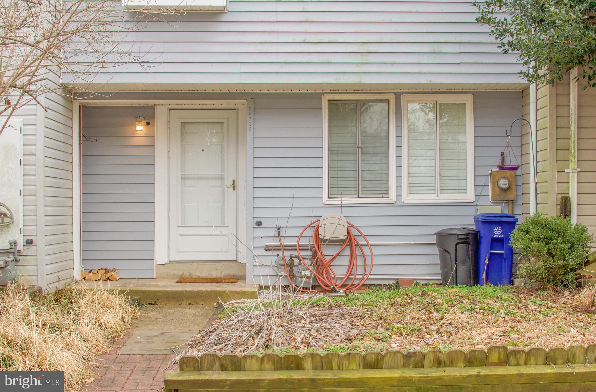 SUMMERHILL - Residential Lease