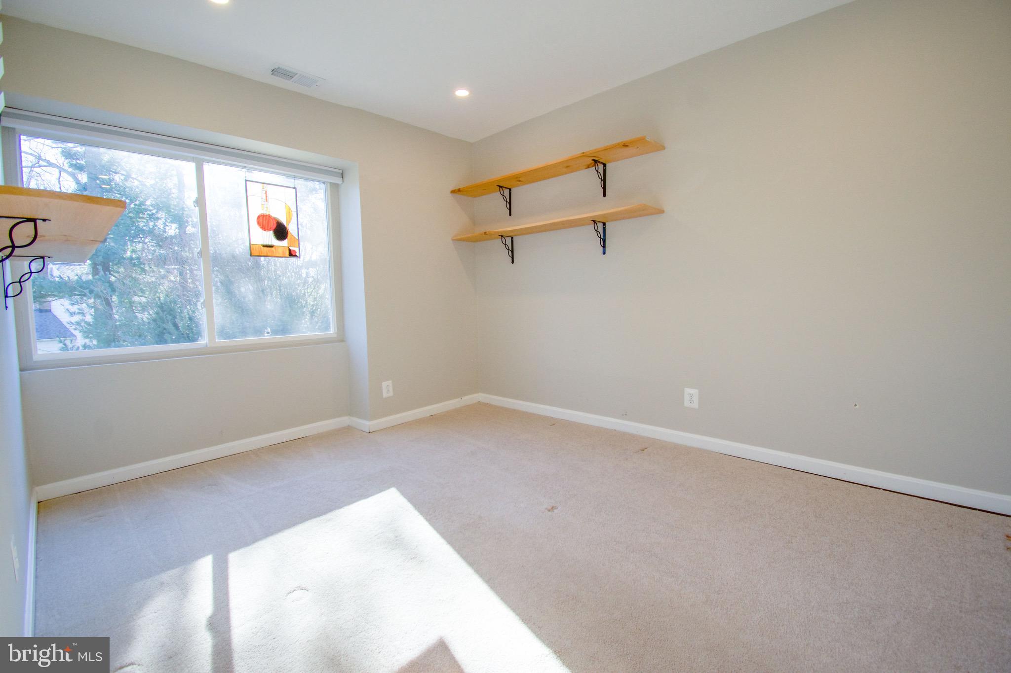 SUMMERHILL - Residential Lease