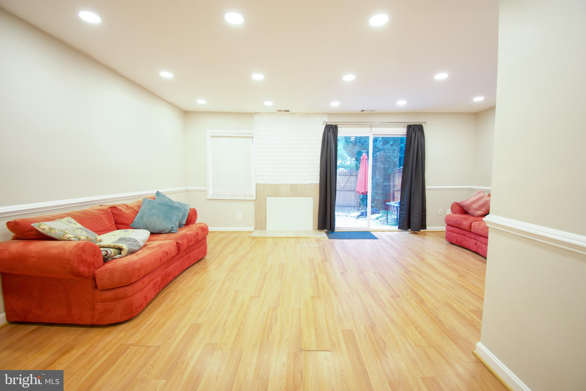 SUMMERHILL - Residential Lease