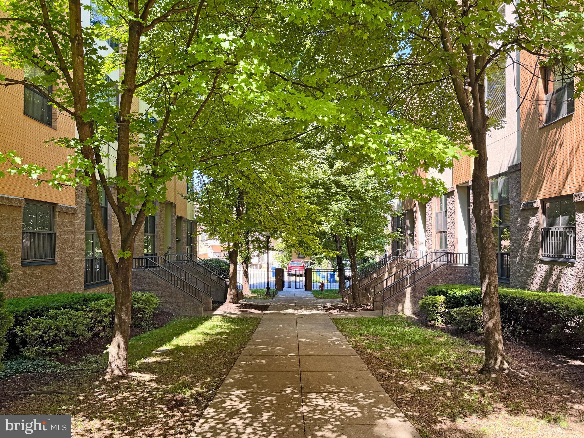 120 STATION NORTH MEWS