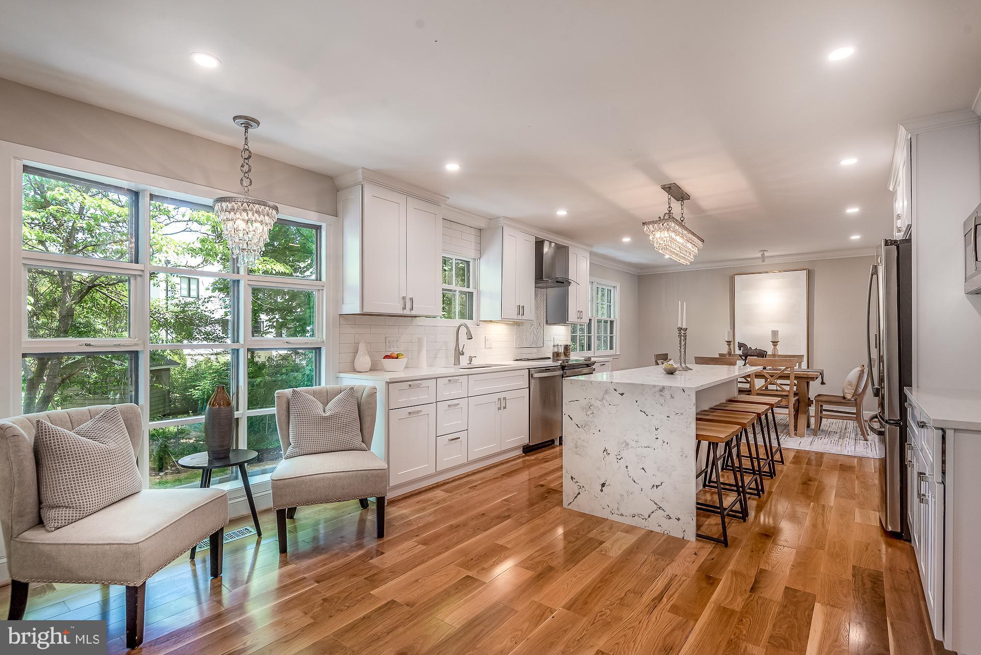 THE OAKS AT MCLEAN - Residential