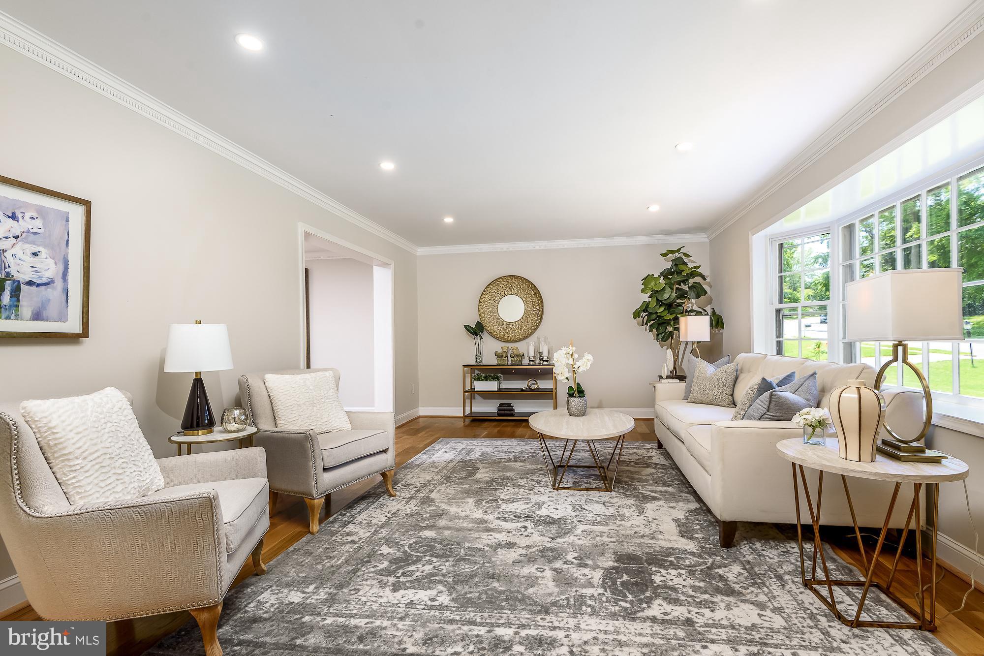 THE OAKS AT MCLEAN - Residential