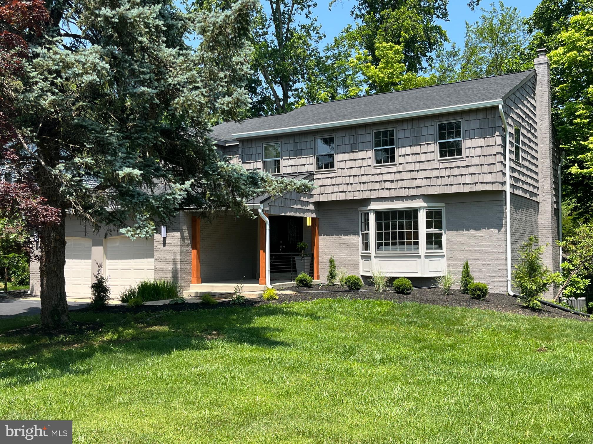 THE OAKS AT MCLEAN - Residential