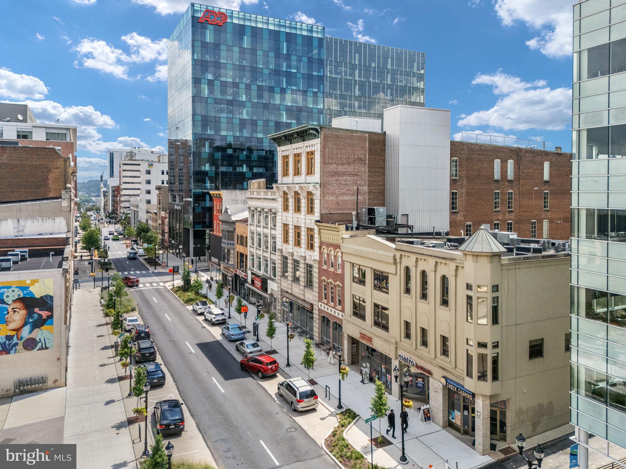 812 W HAMILTON STREET 814