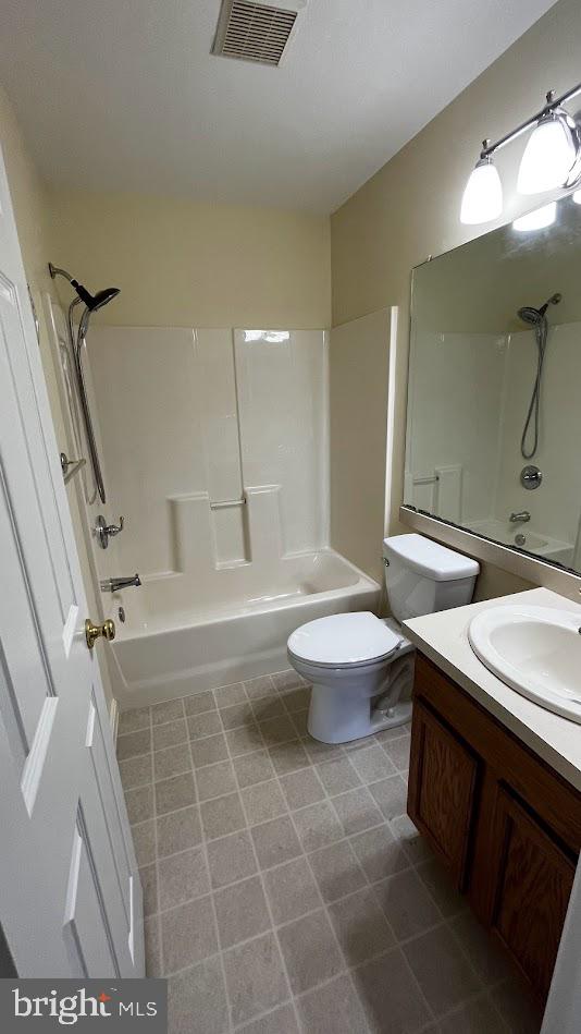 207 SADDLE RIDGE DRIVE