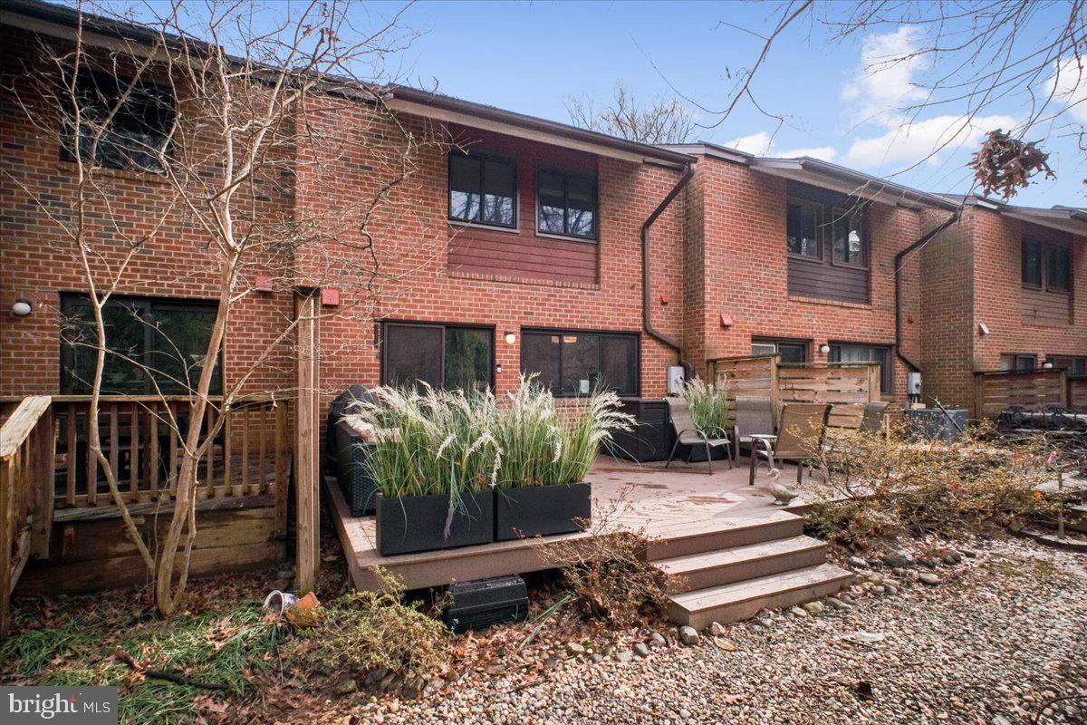 SUNDERBRIAR CLUSTER - Residential