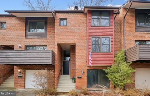 11514 SUNDER COURT RESTON VA 20190