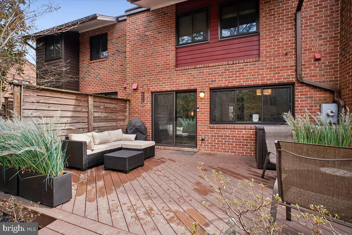 SUNDERBRIAR CLUSTER - Residential