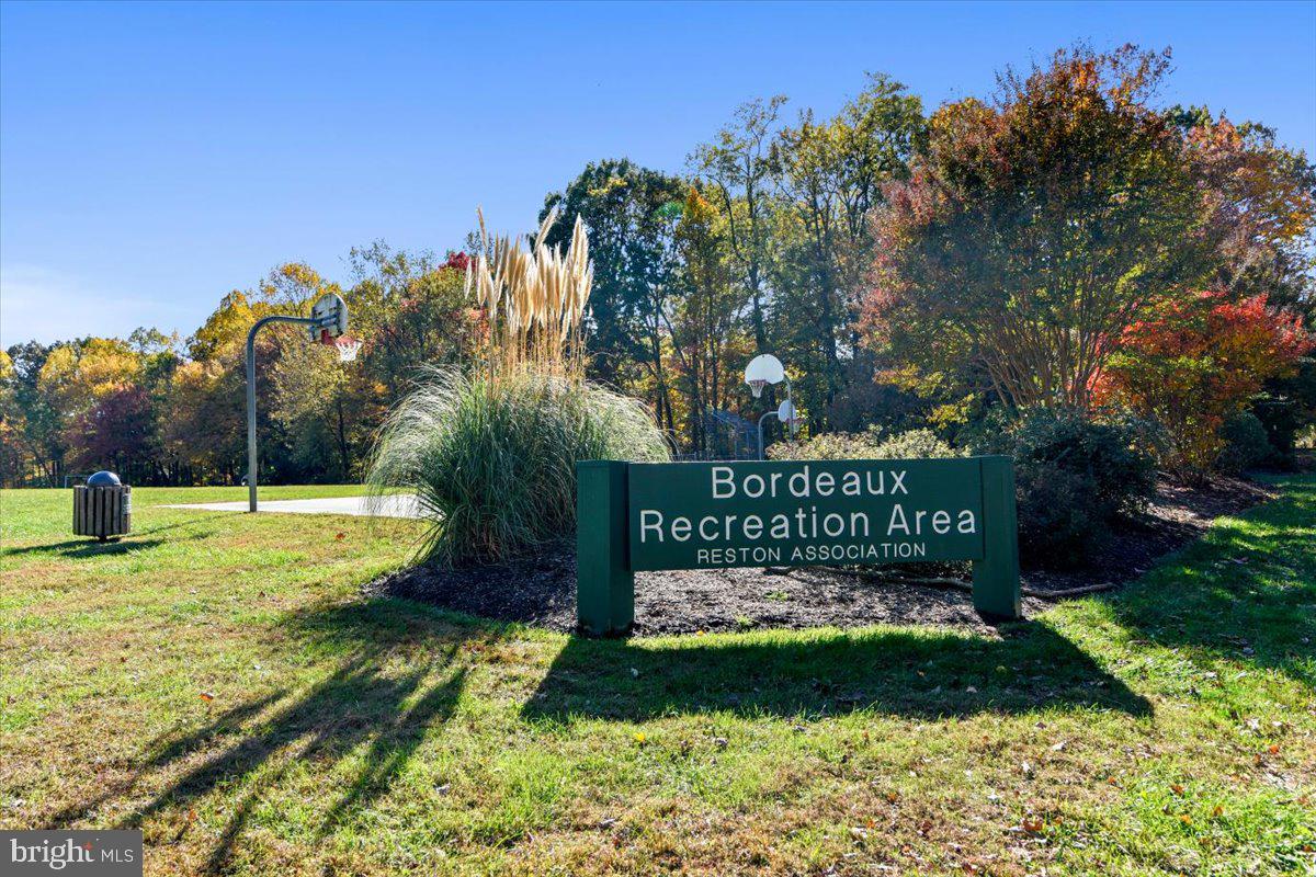 SUNDERBRIAR CLUSTER - Residential