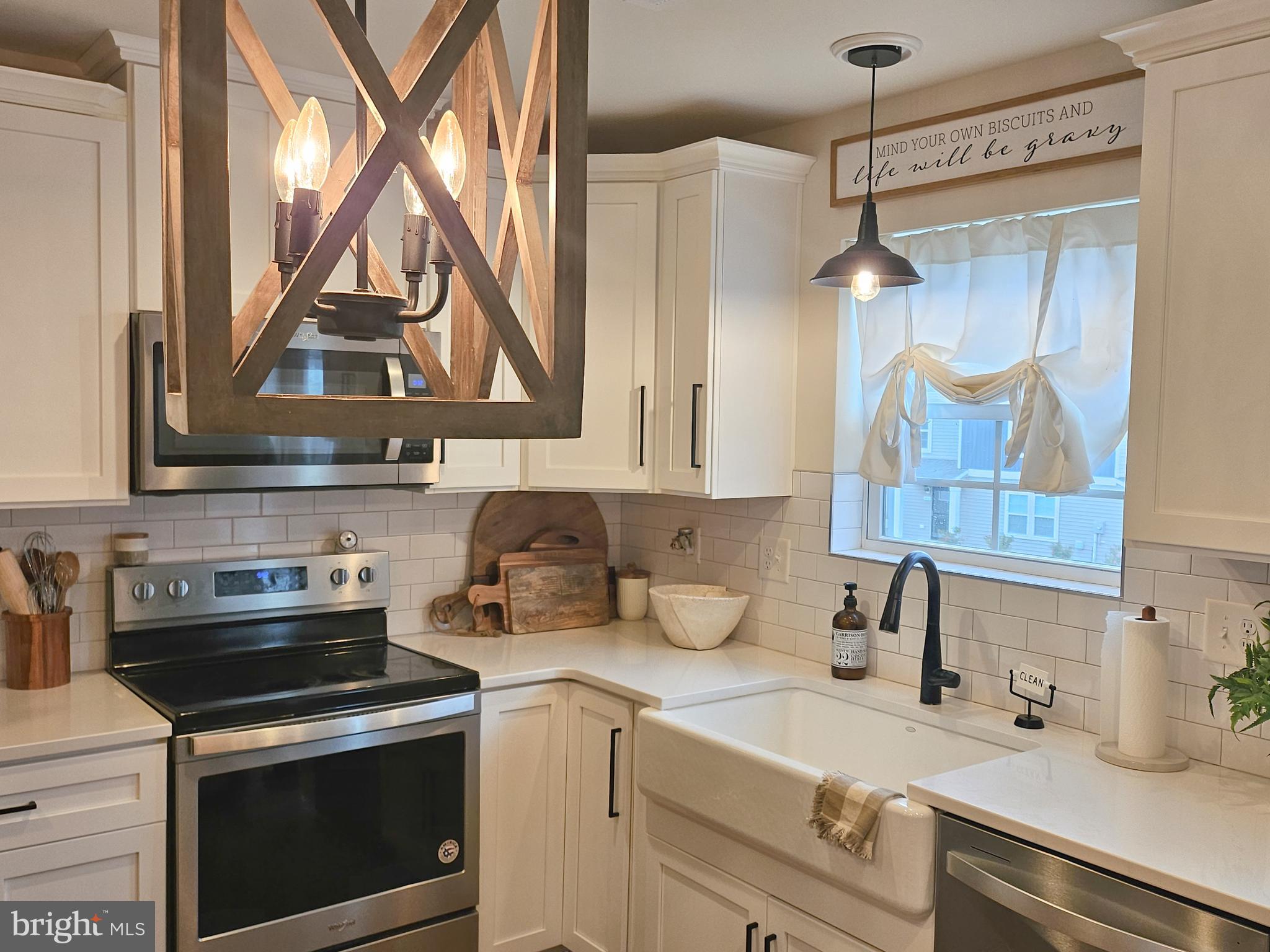 MORNING DOVE ESTATES - Residential