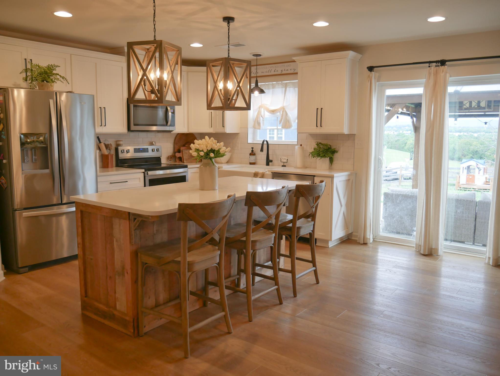 MORNING DOVE ESTATES - Residential