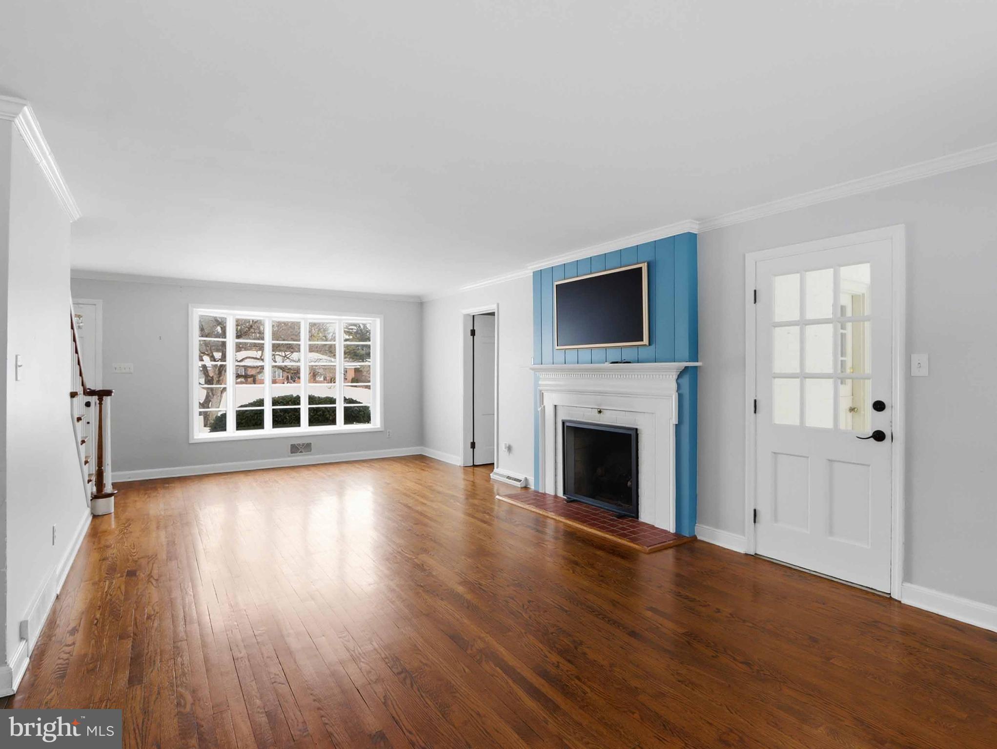 SPRING VALLEY - Residential