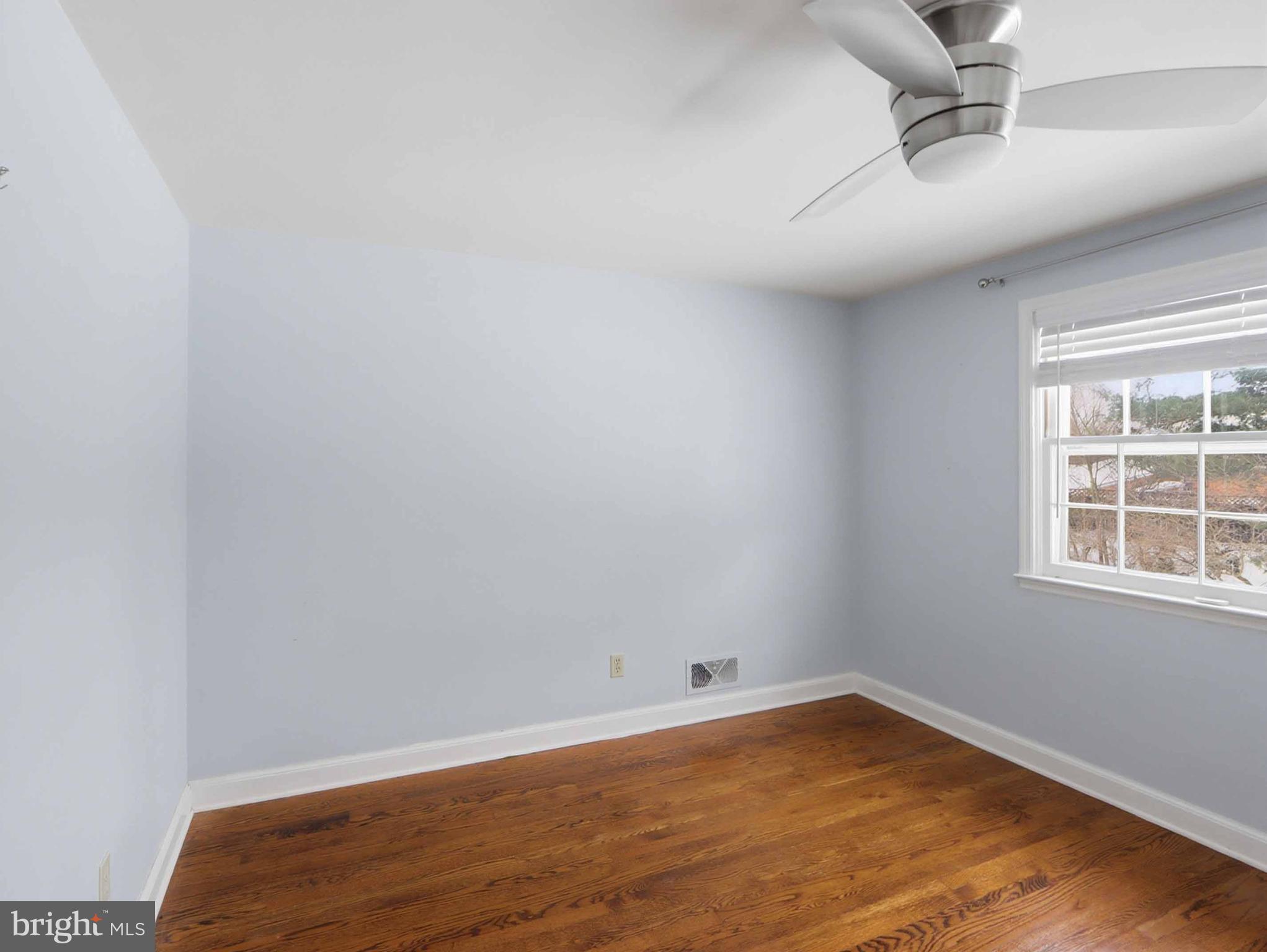 SPRING VALLEY - Residential