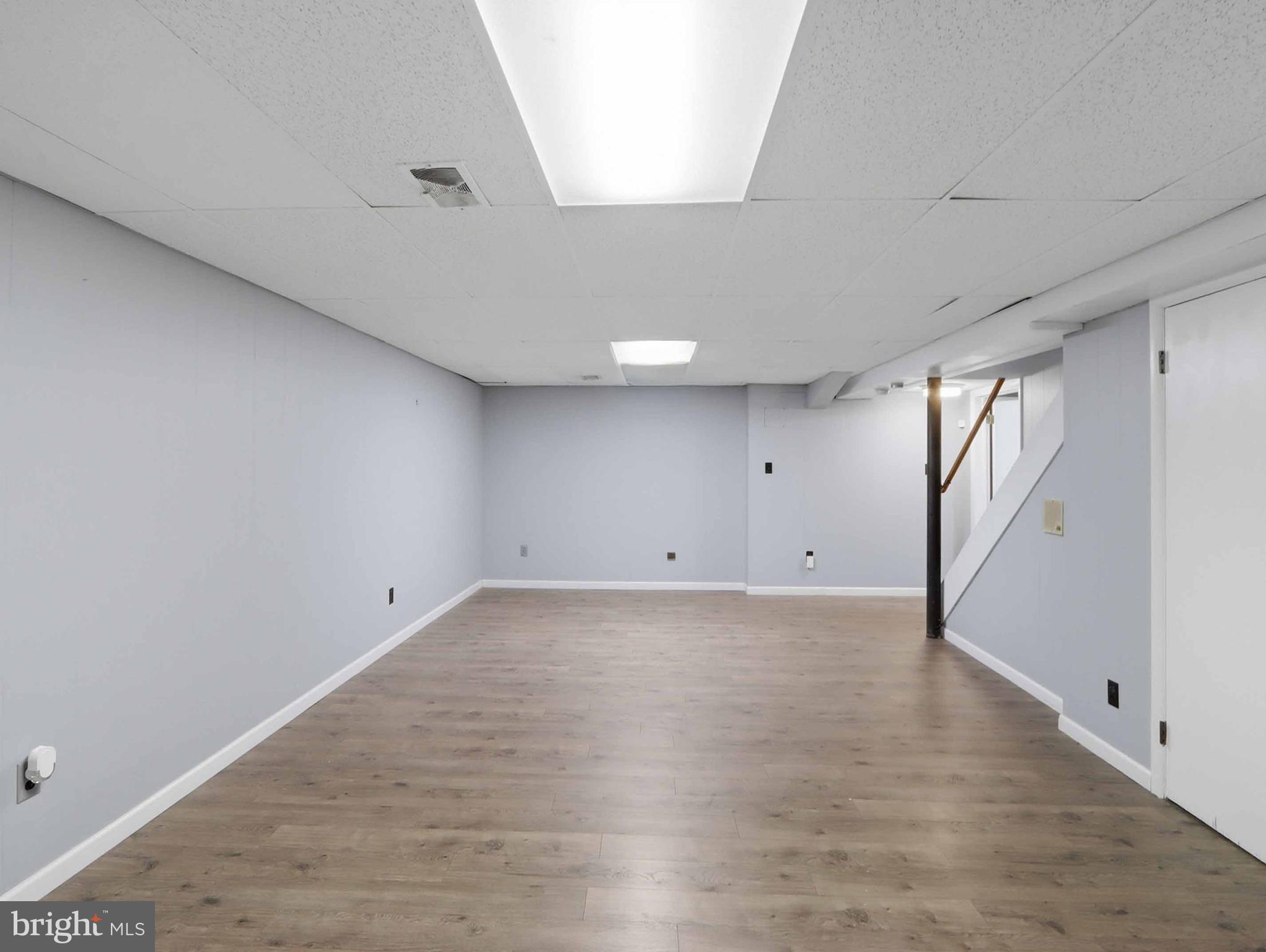 SPRING VALLEY - Residential