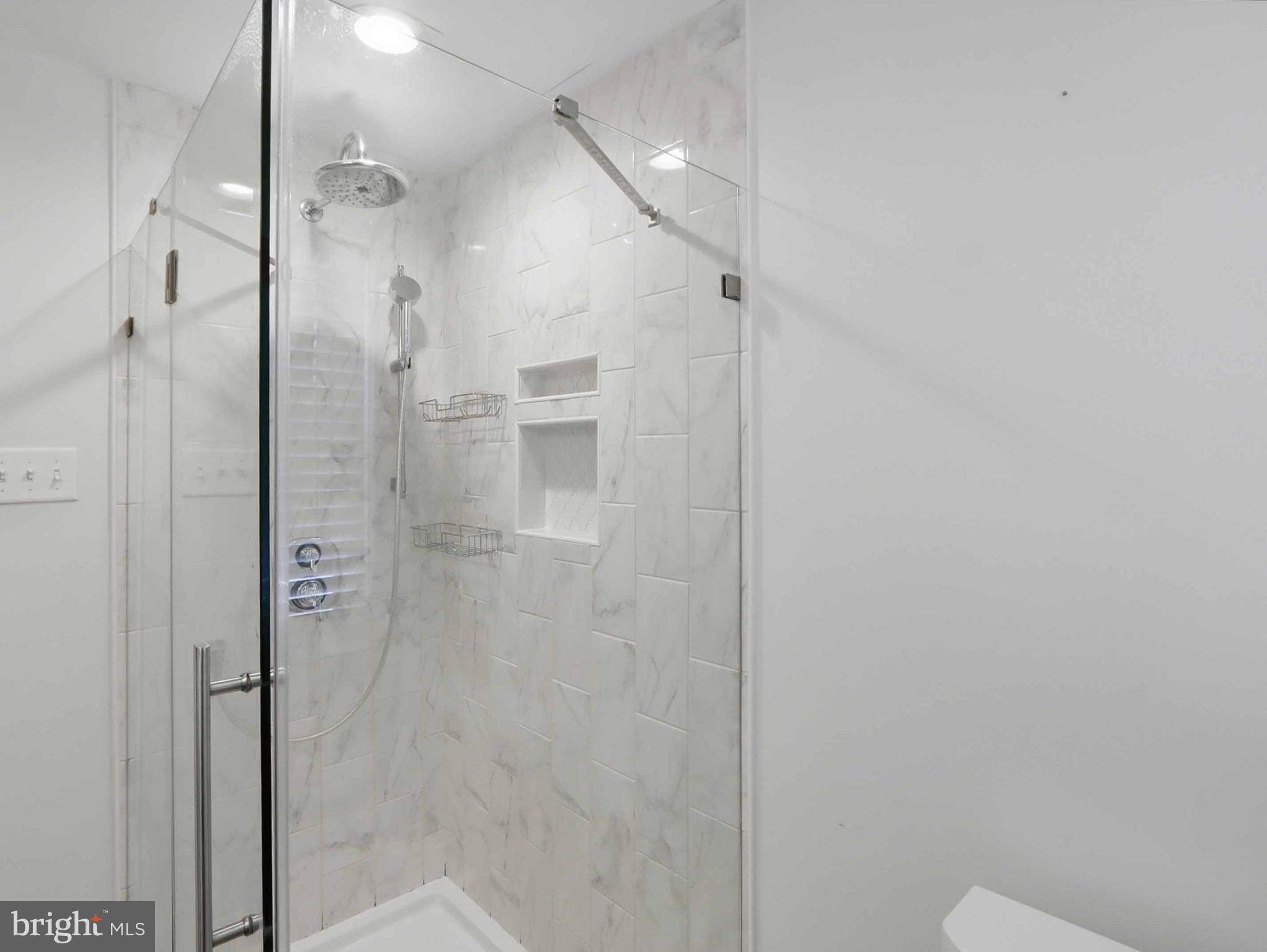 SPRING VALLEY - Residential