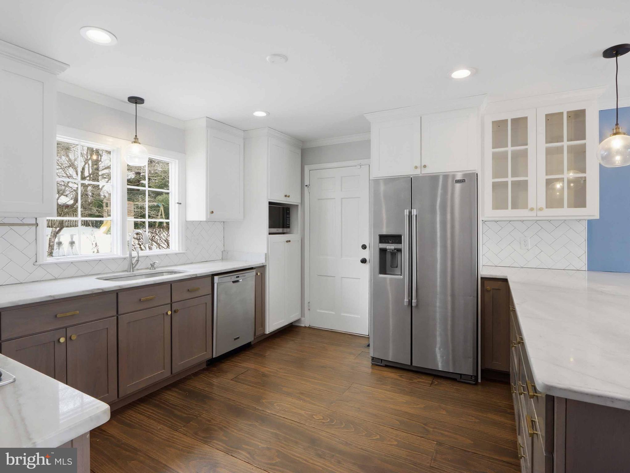 SPRING VALLEY - Residential