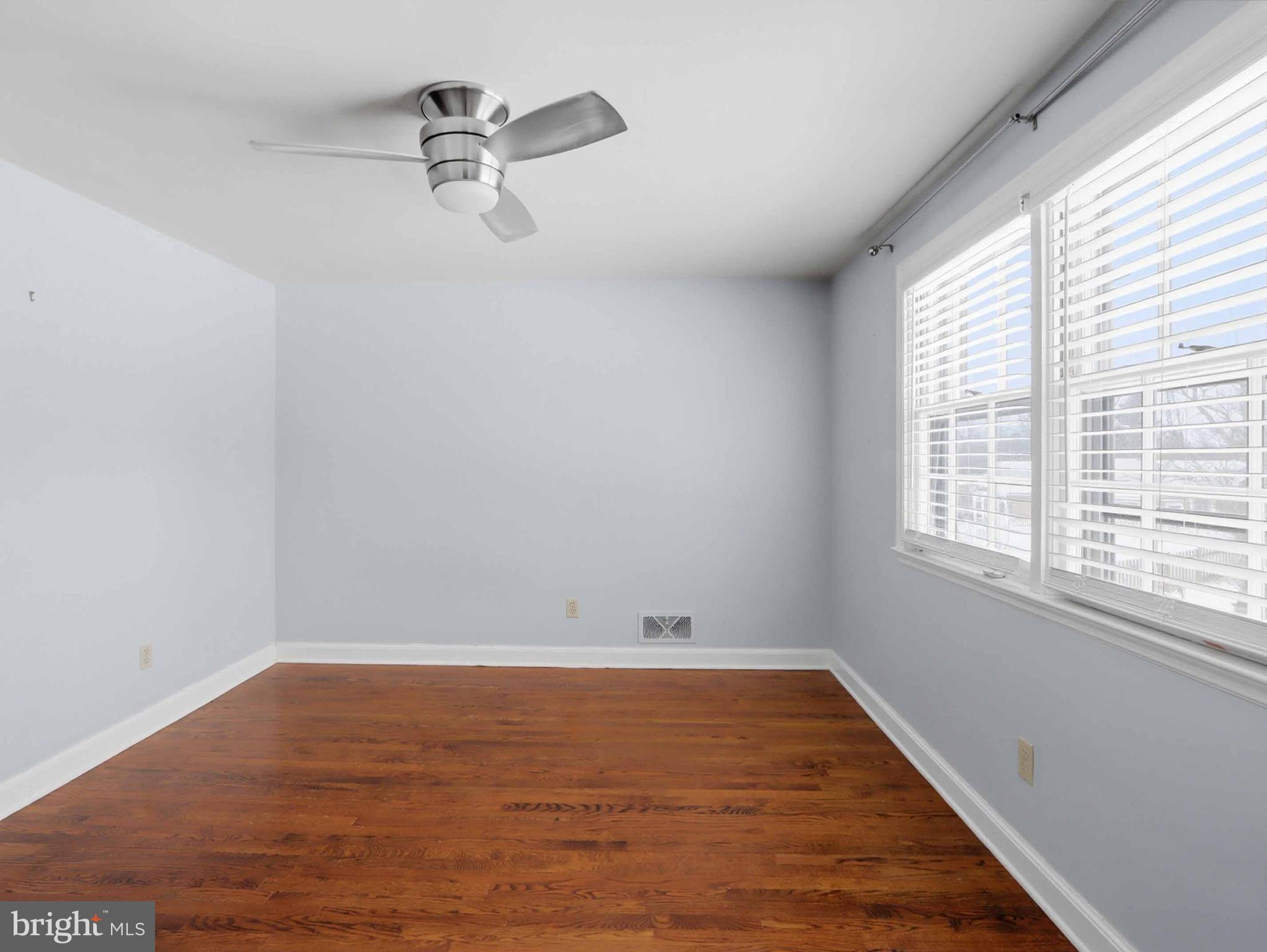 SPRING VALLEY - Residential