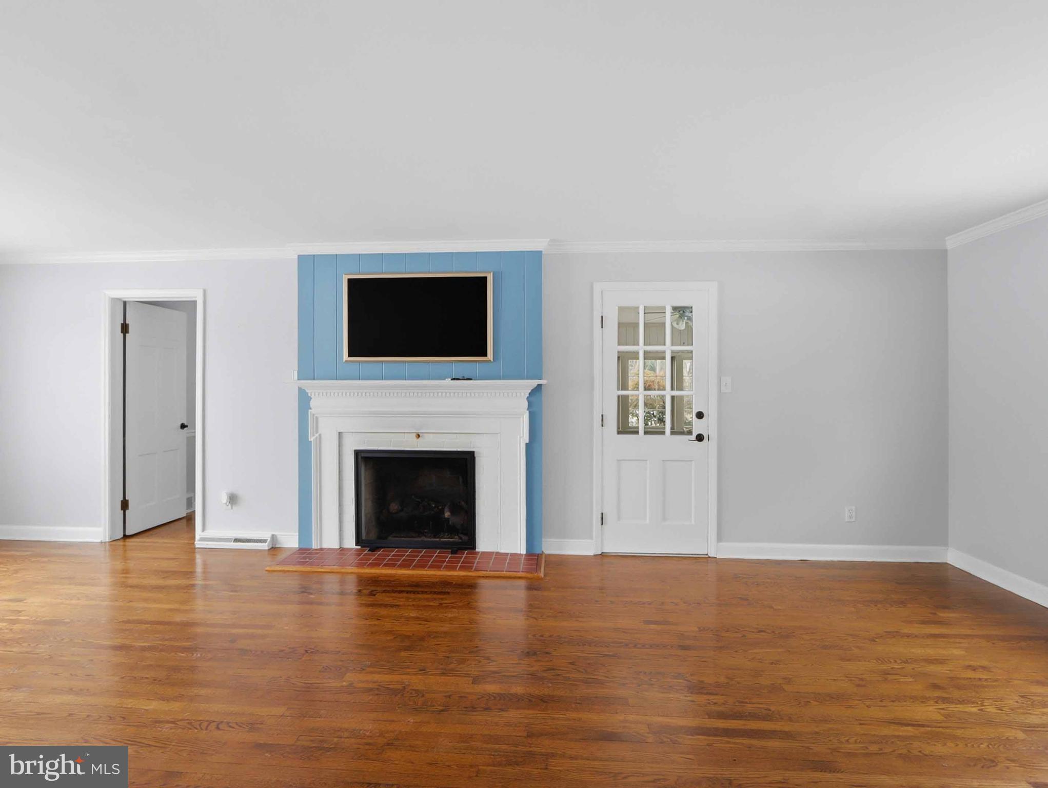 SPRING VALLEY - Residential