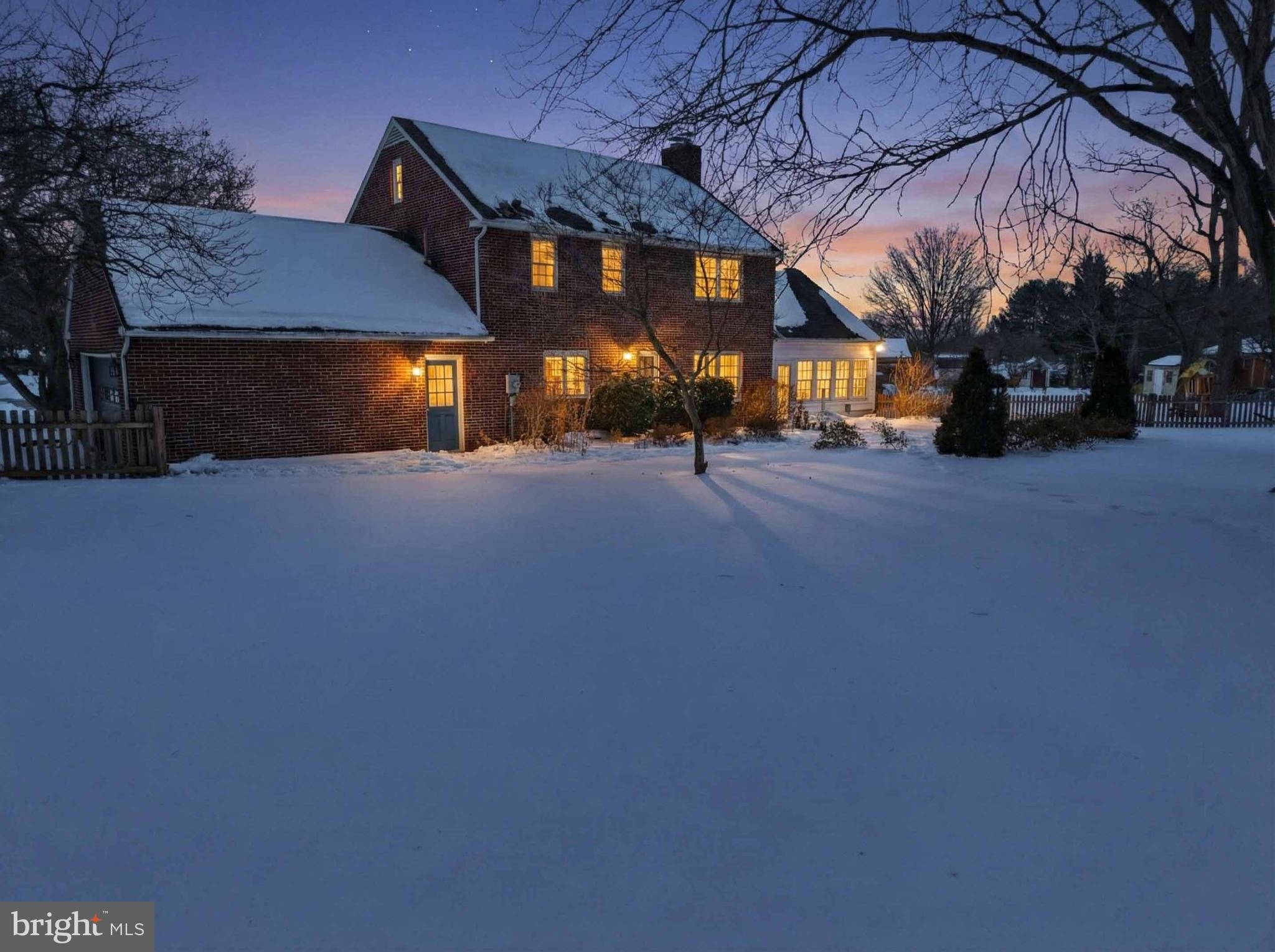 SPRING VALLEY - Residential