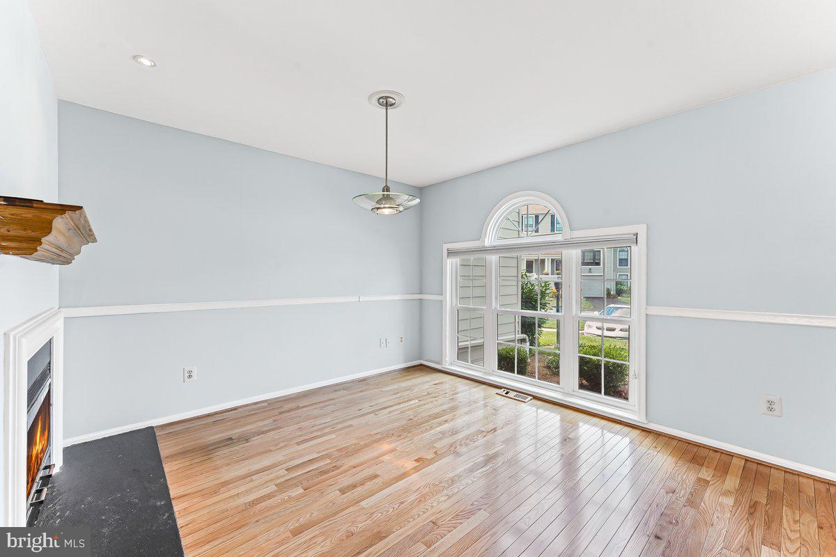 WILLISTOWN KNOLL - Residential