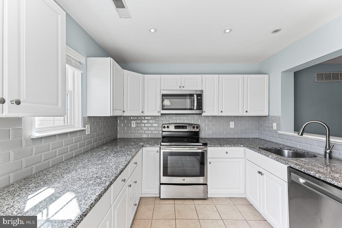 WILLISTOWN KNOLL - Residential