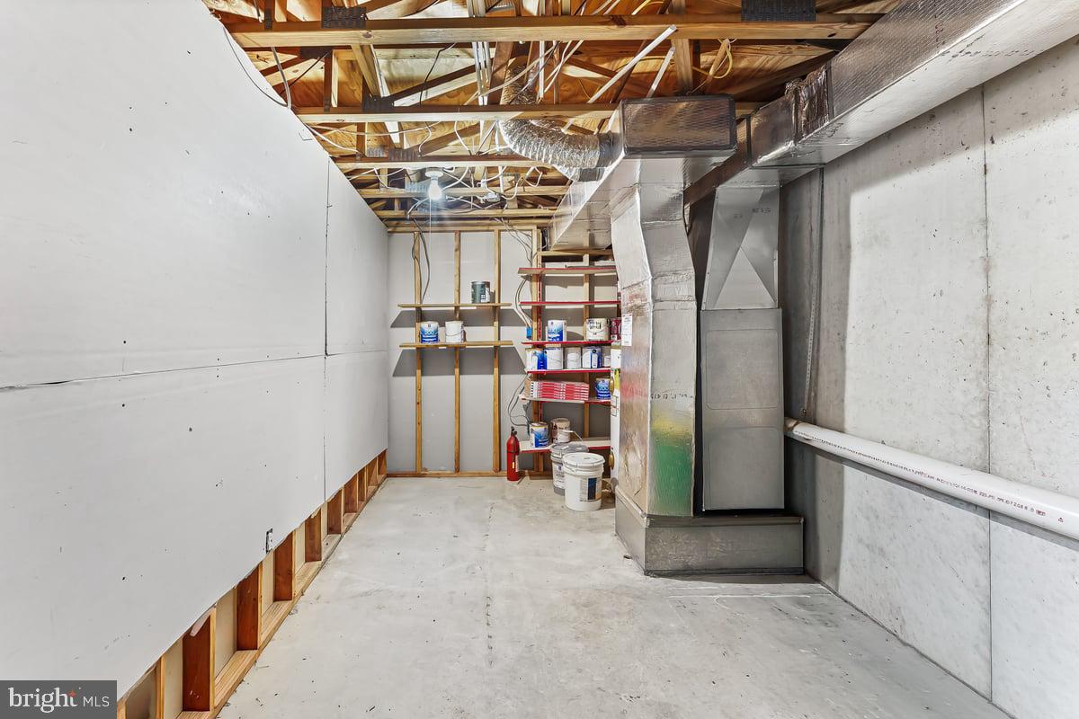 WILLISTOWN KNOLL - Residential