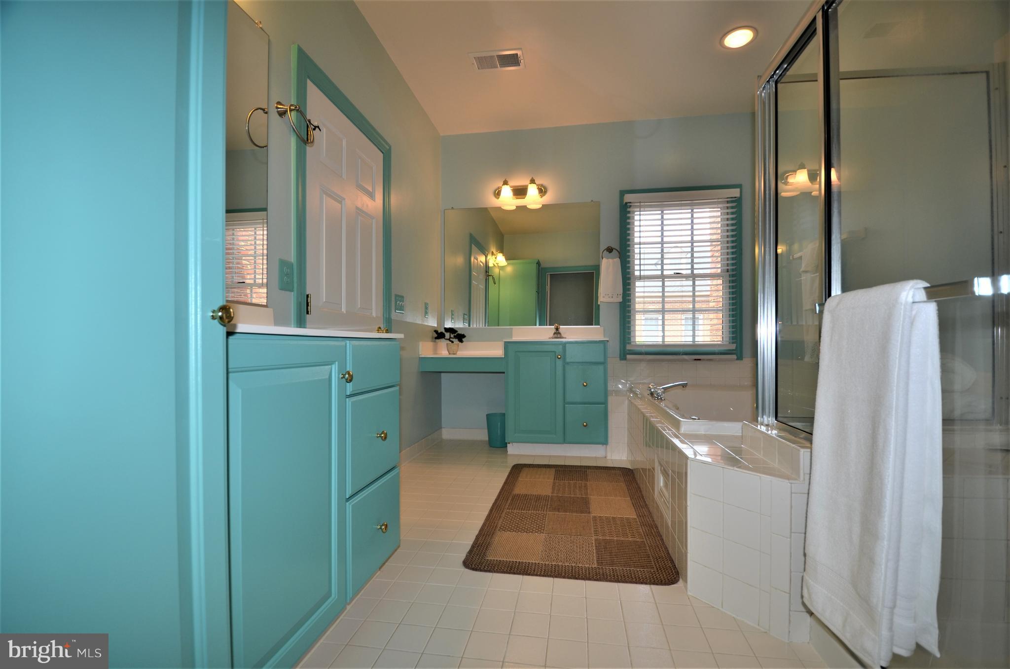 CAMERON STATION - Residential