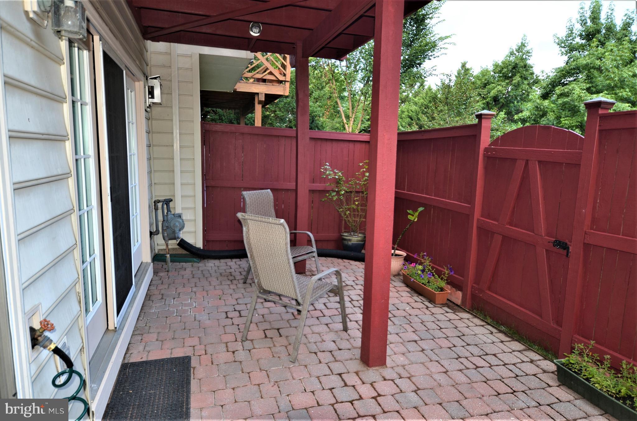 CAMERON STATION - Residential