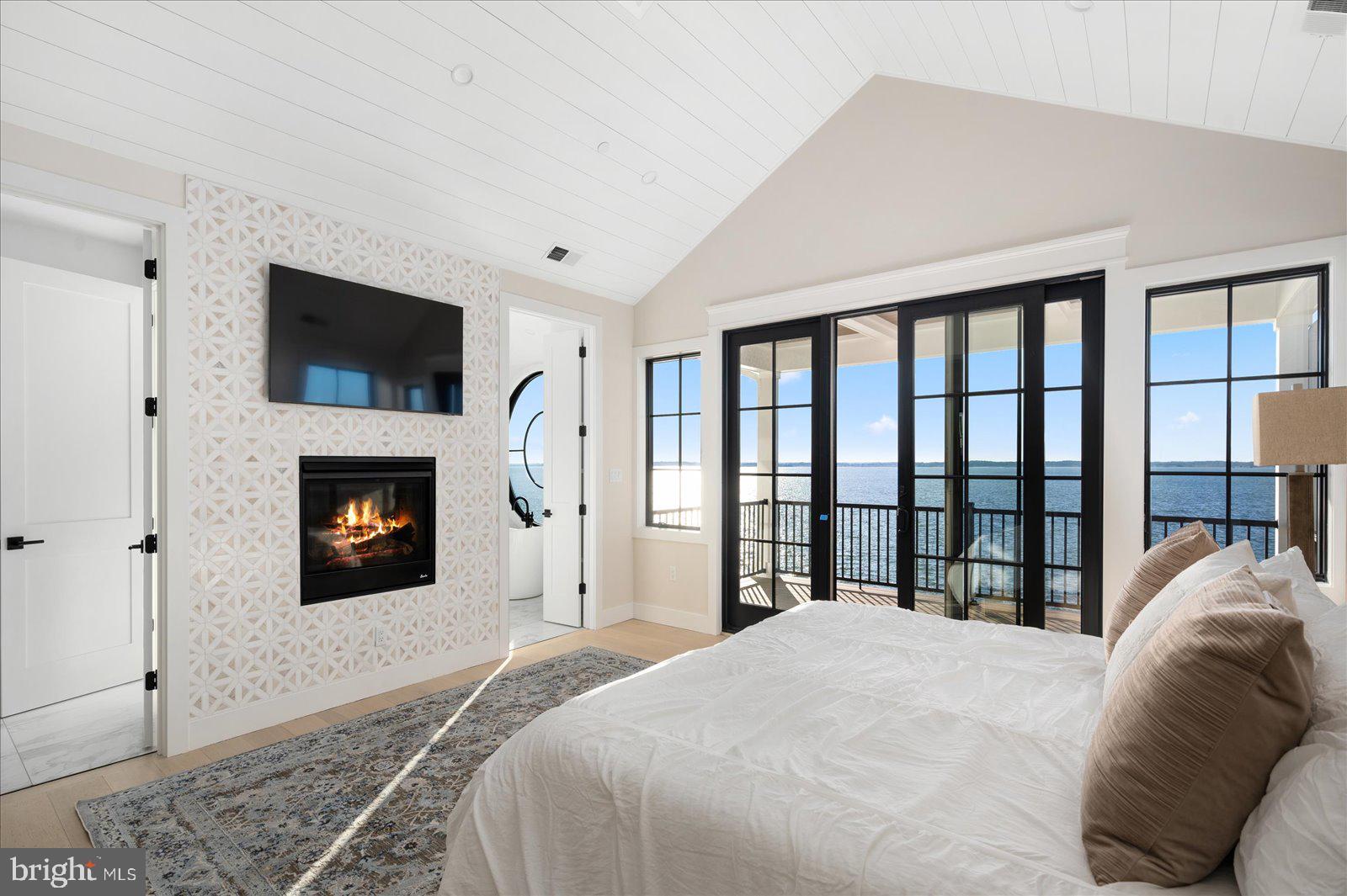 CAINE KEYS II EXT - Residential