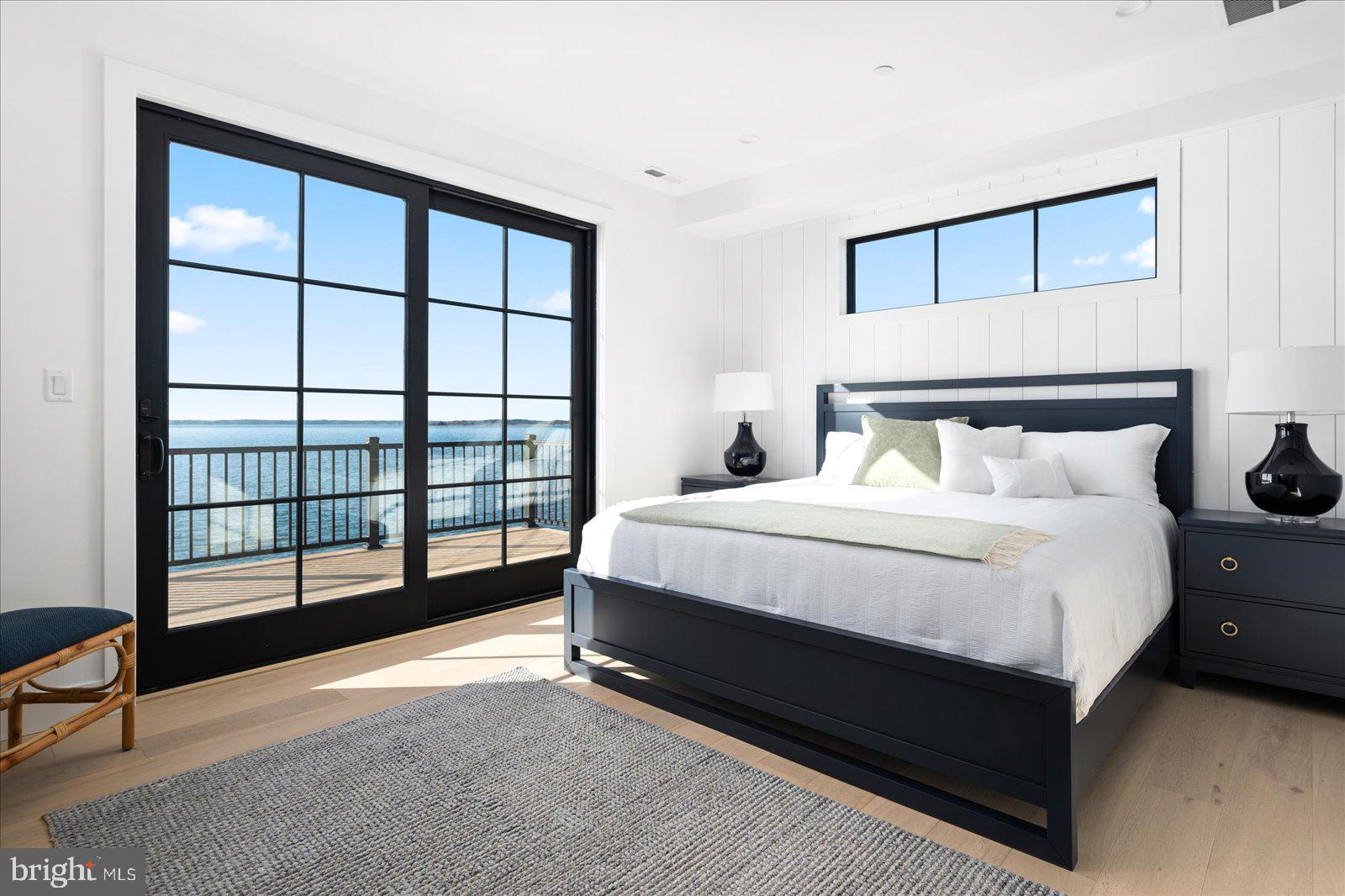 CAINE KEYS II EXT - Residential