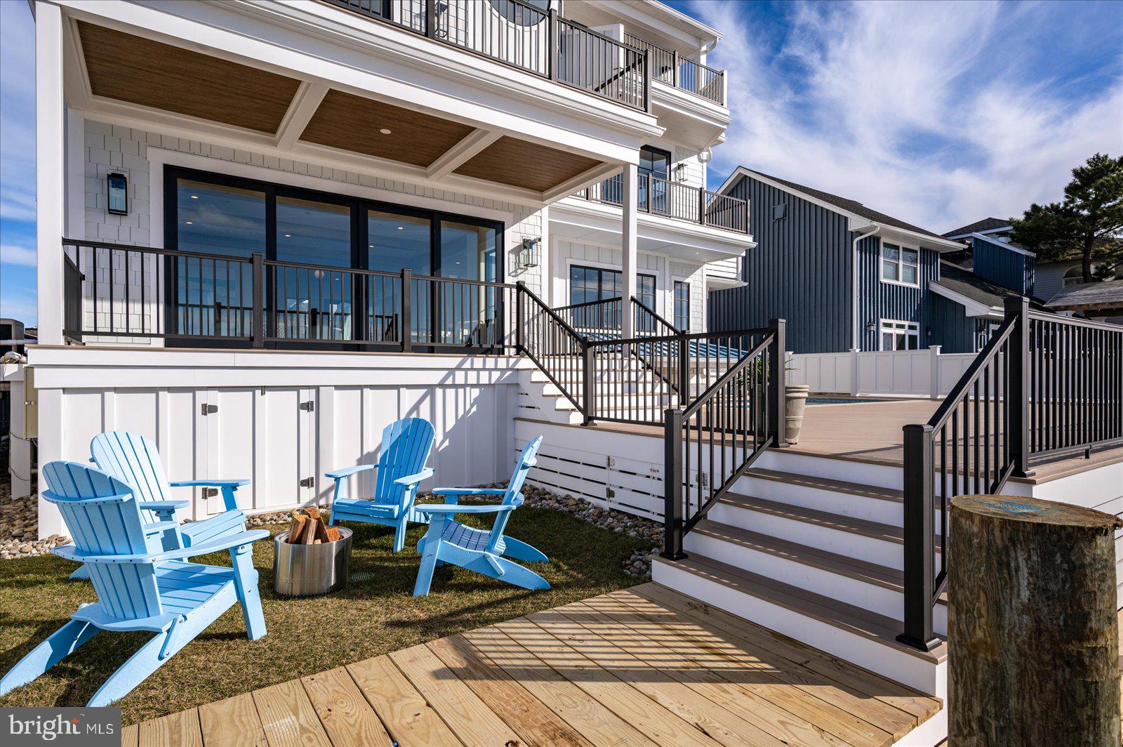 CAINE KEYS II EXT - Residential