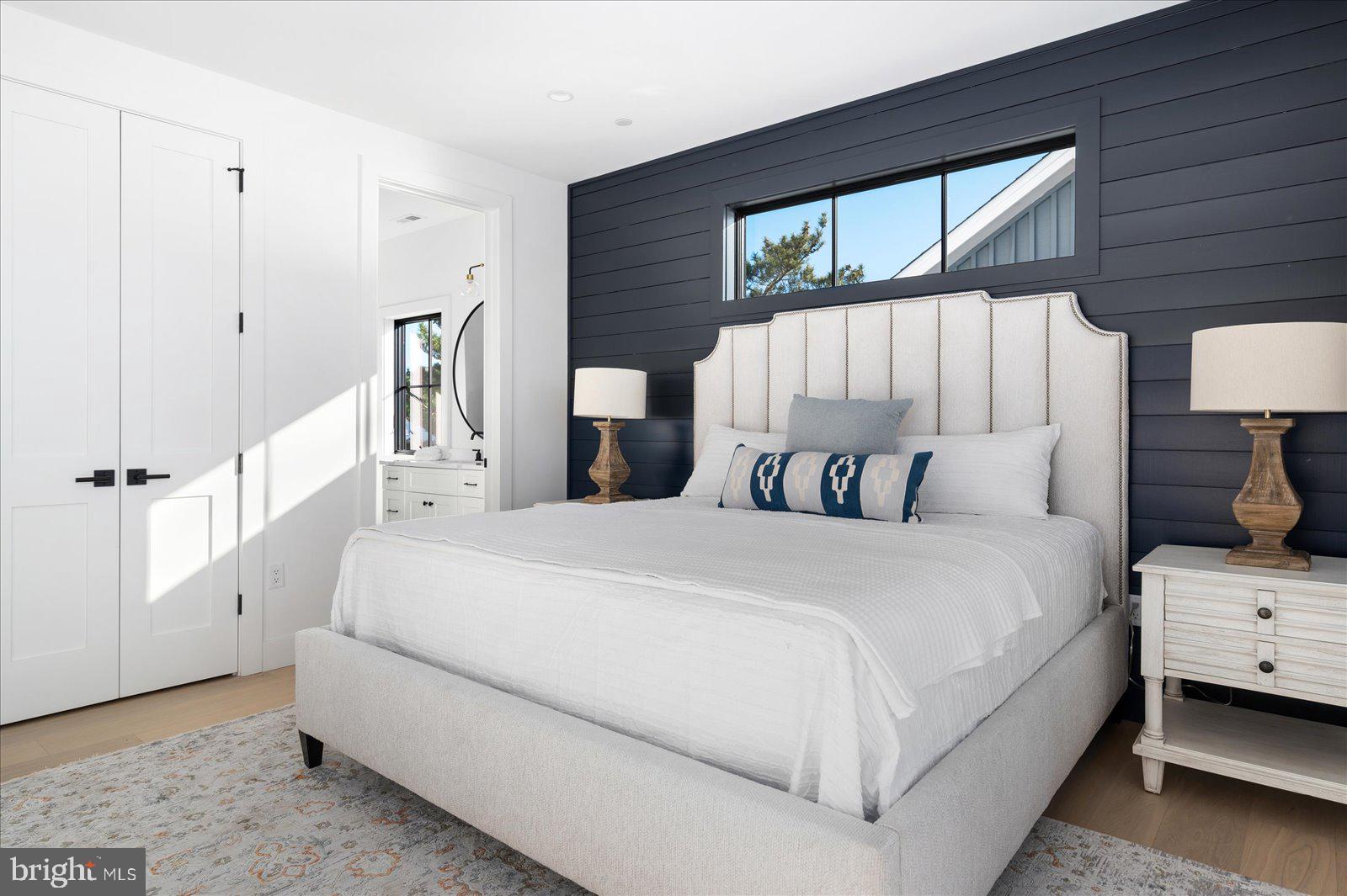 CAINE KEYS II EXT - Residential