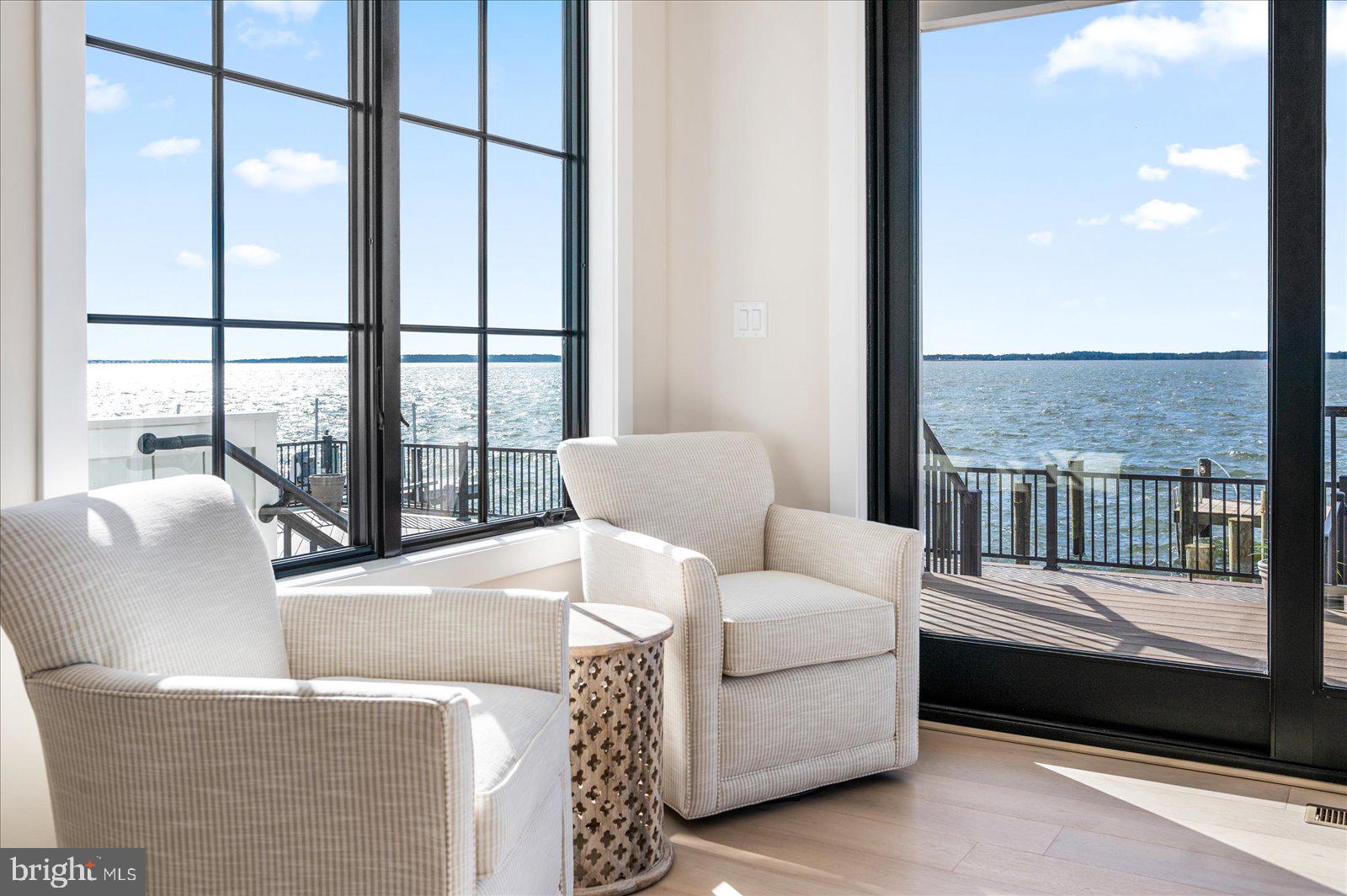 CAINE KEYS II EXT - Residential