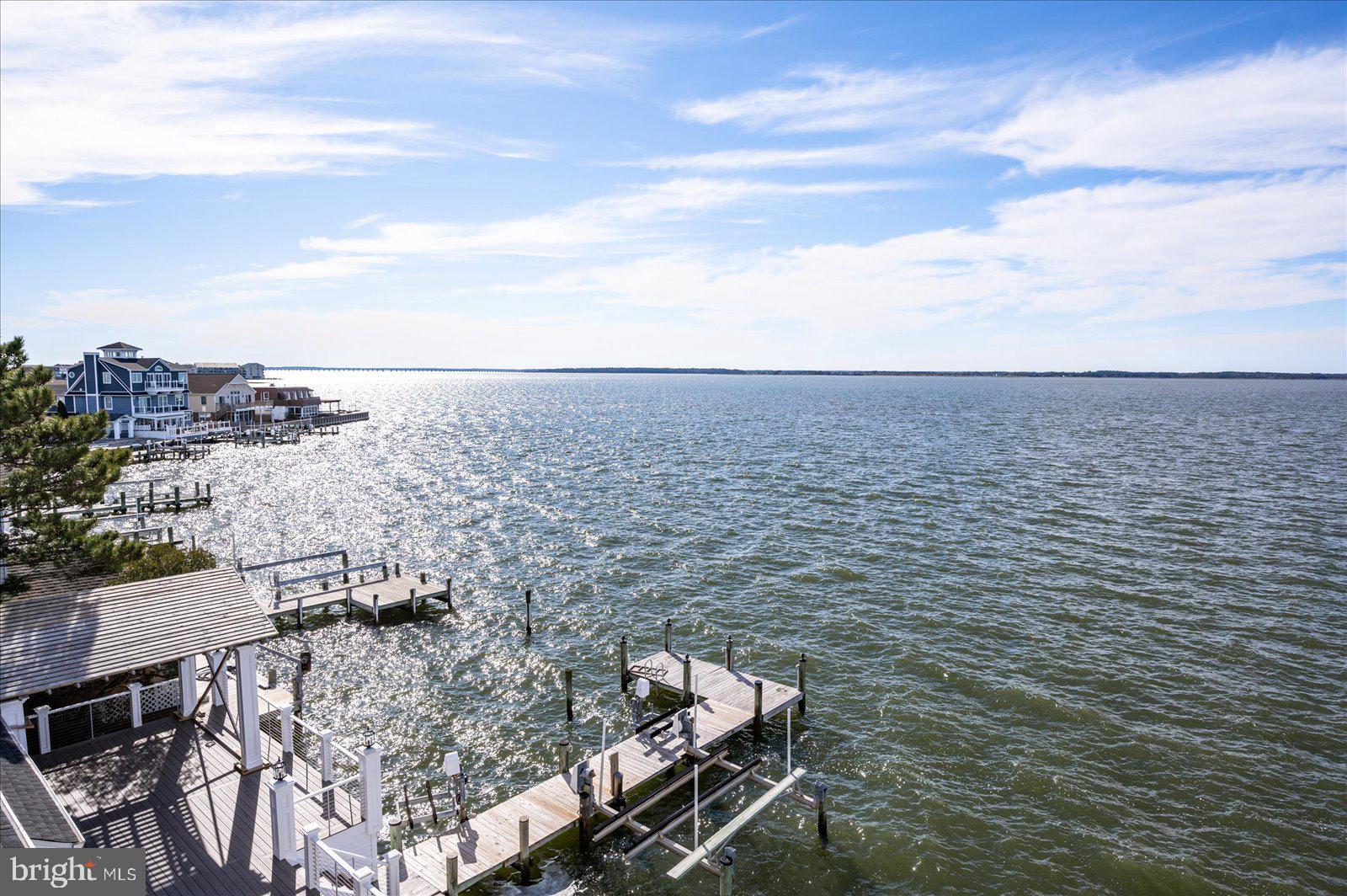 CAINE KEYS II EXT - Residential