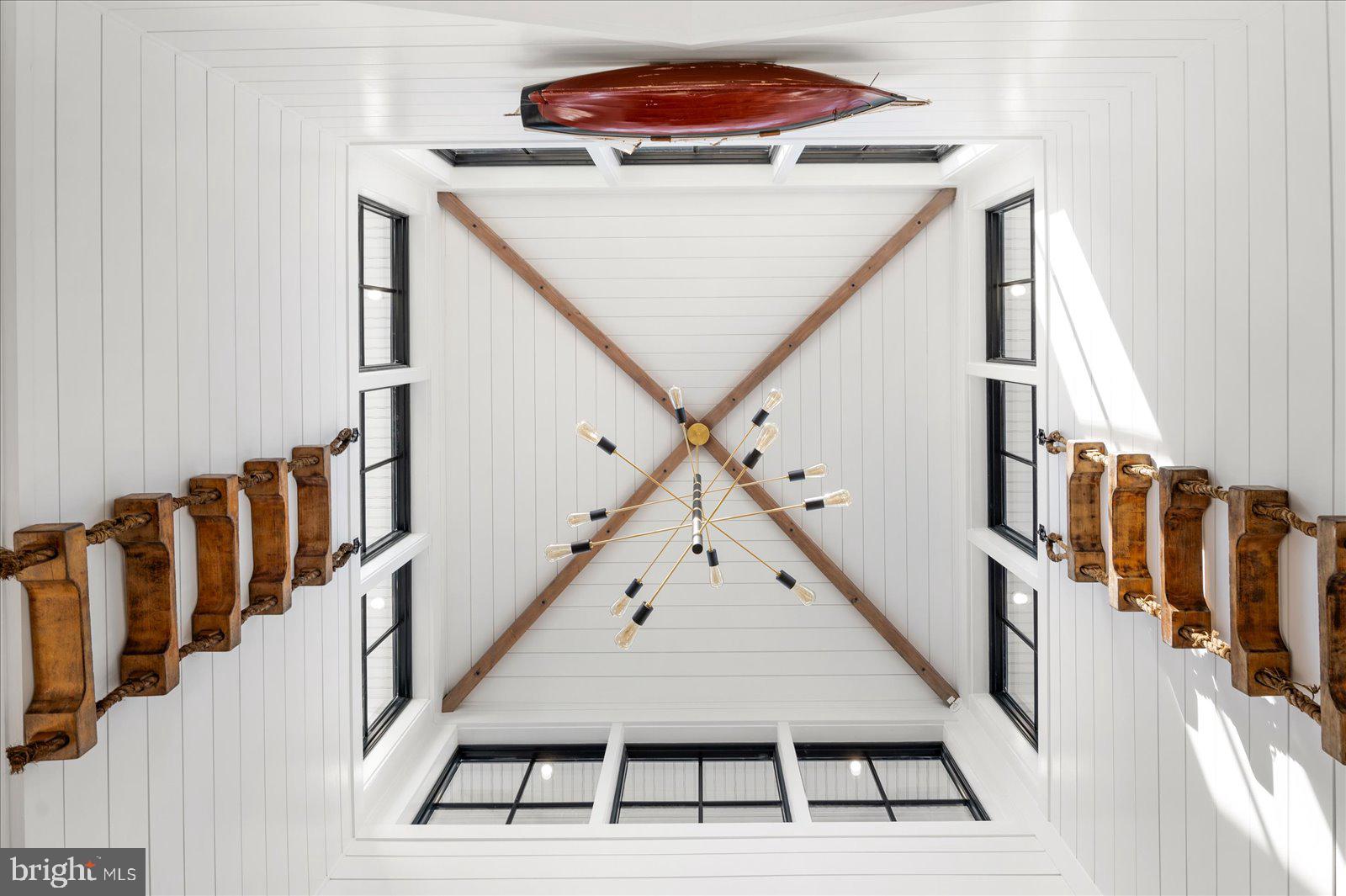 CAINE KEYS II EXT - Residential